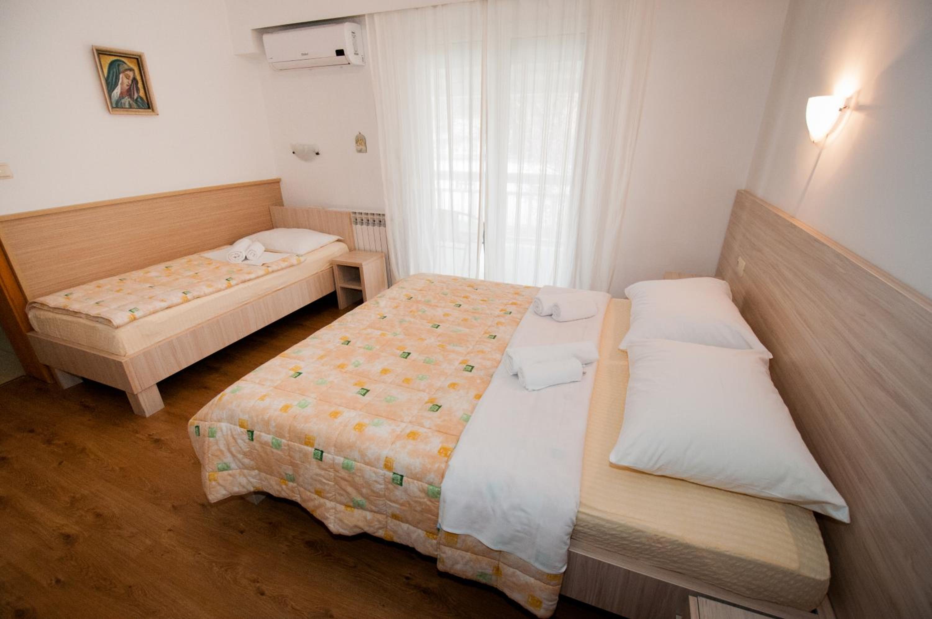 Rooms Kenedy