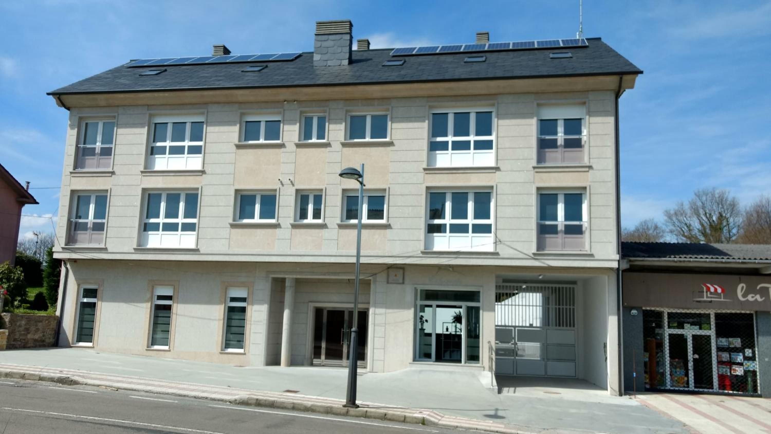 Albergue Xabarín view 2