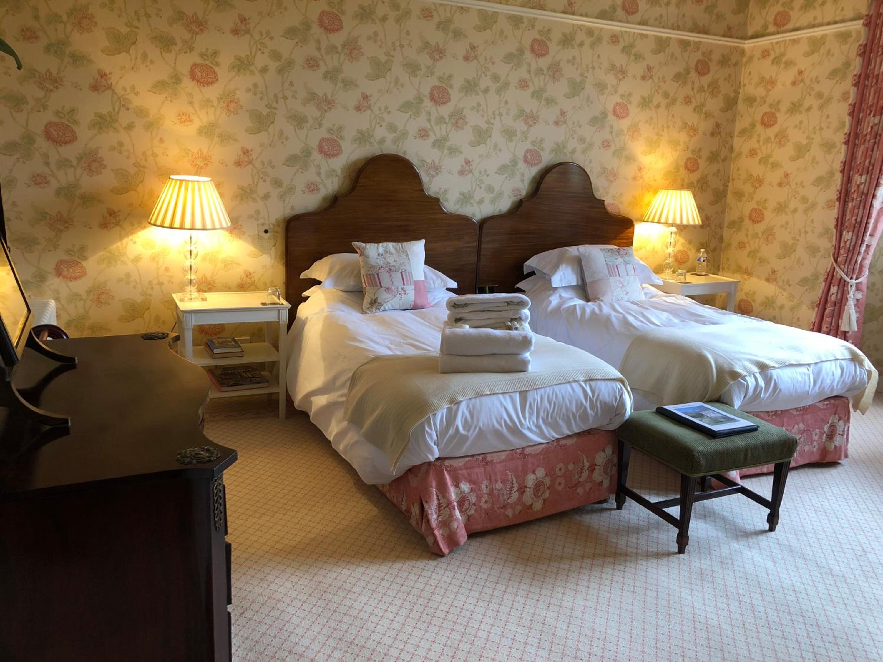 Aylworth Manor