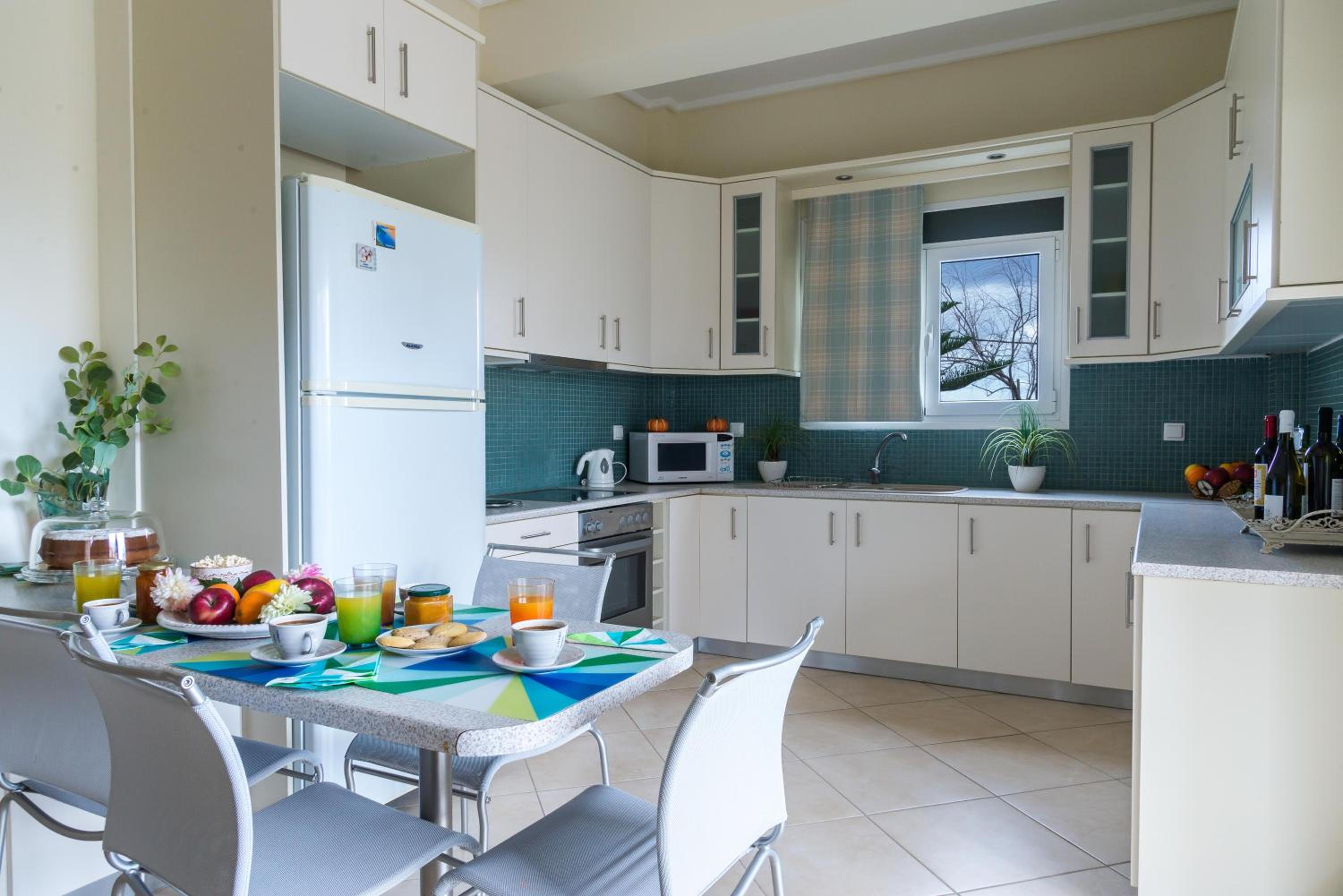 Rania Apartments Helmata view 5