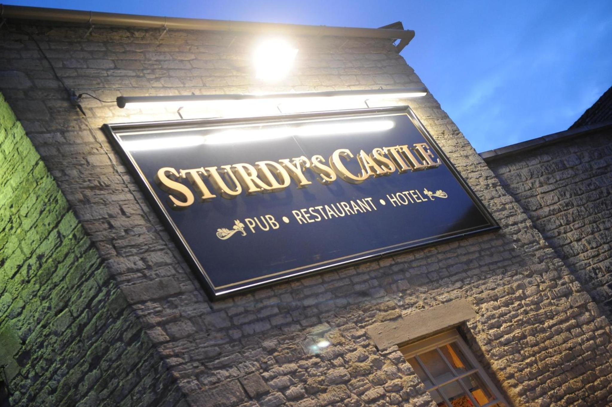 Sturdy`s Castle - Historic Coaching Inn near Blenheim Palace, Oxfordshire - Image 5