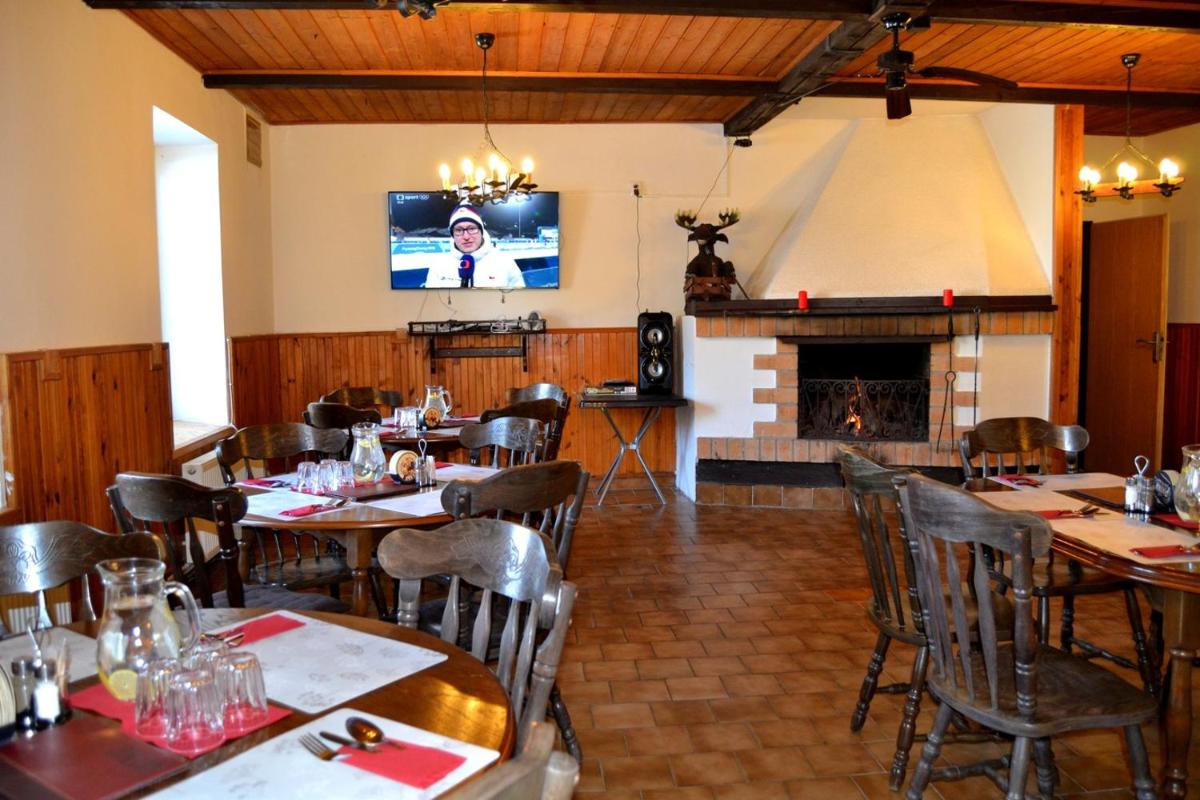 restaurant