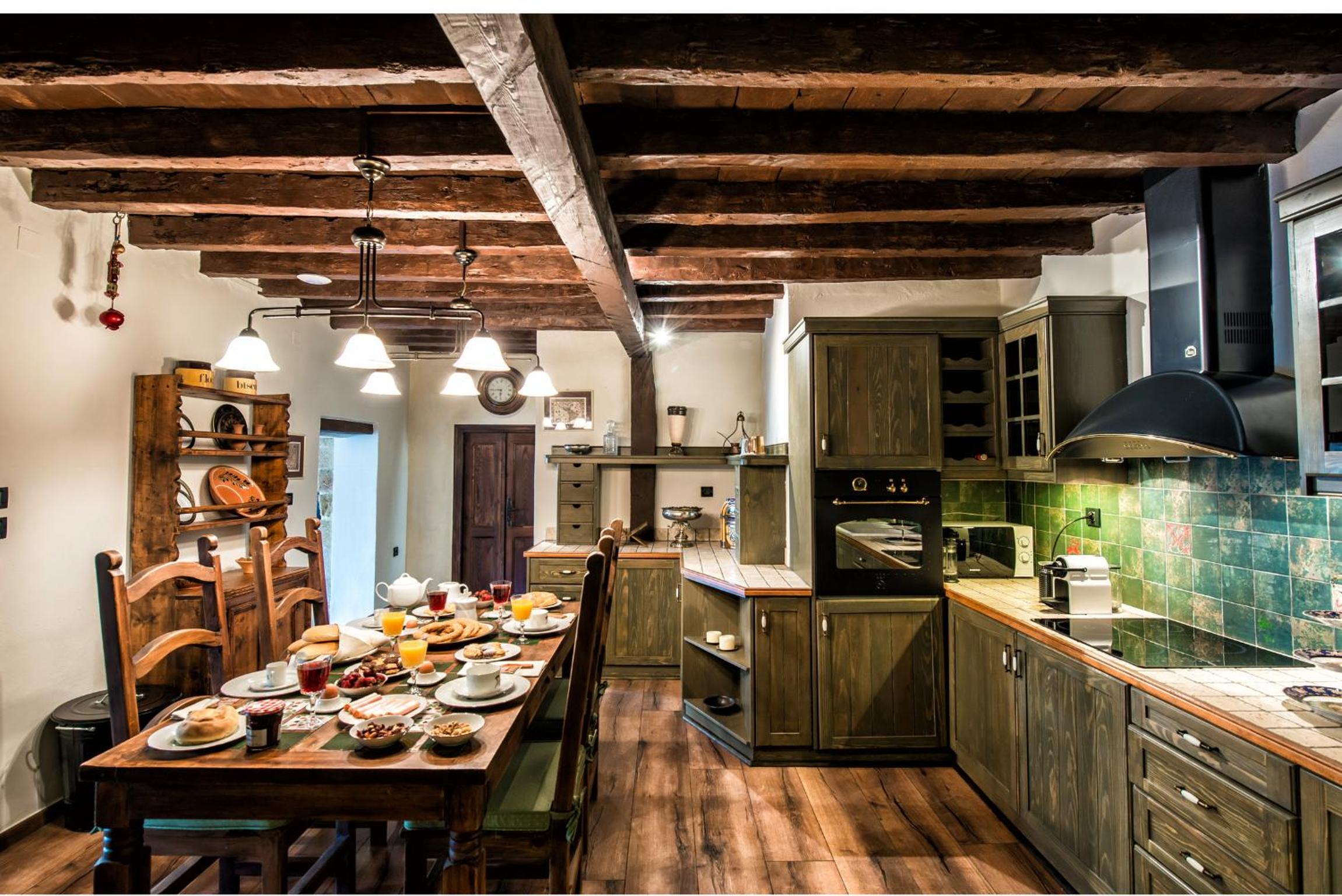 Lemuria Manor, Wine Dark Sea Villas view 5