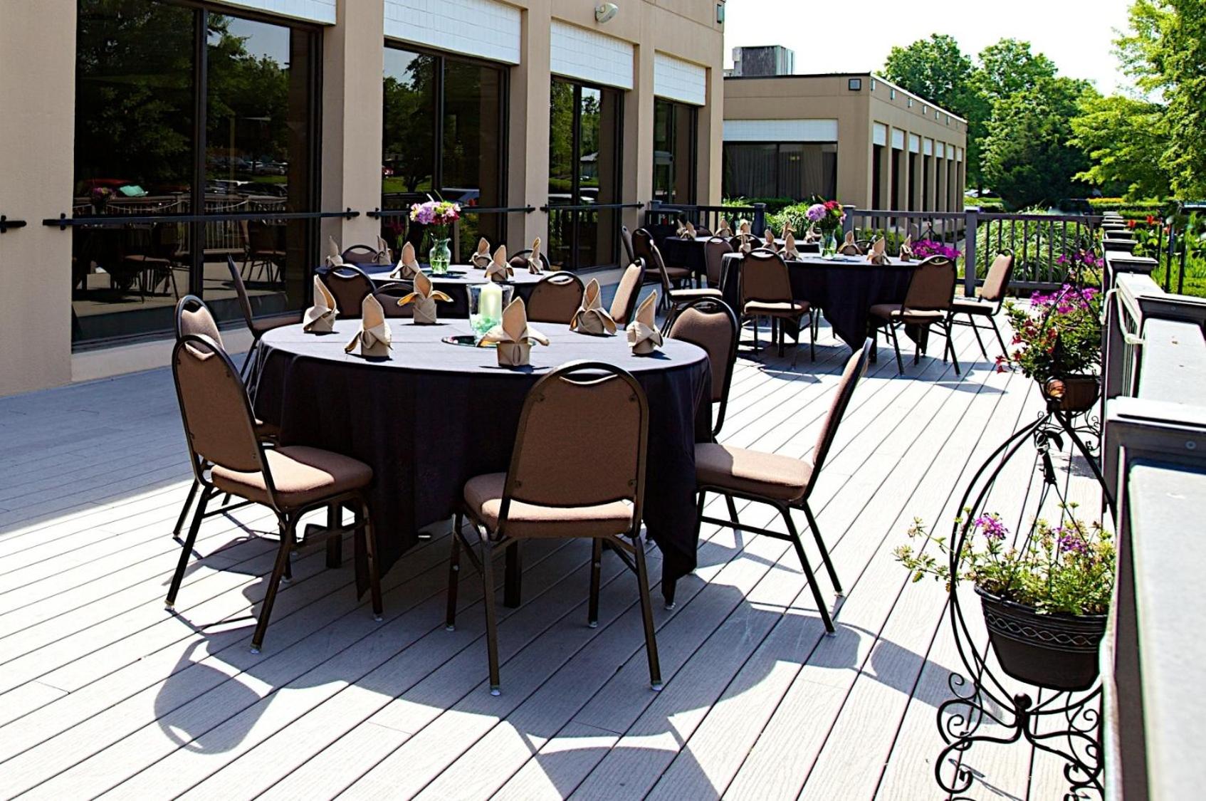 Radisson Hotel Nashville Airport - Property Image 3