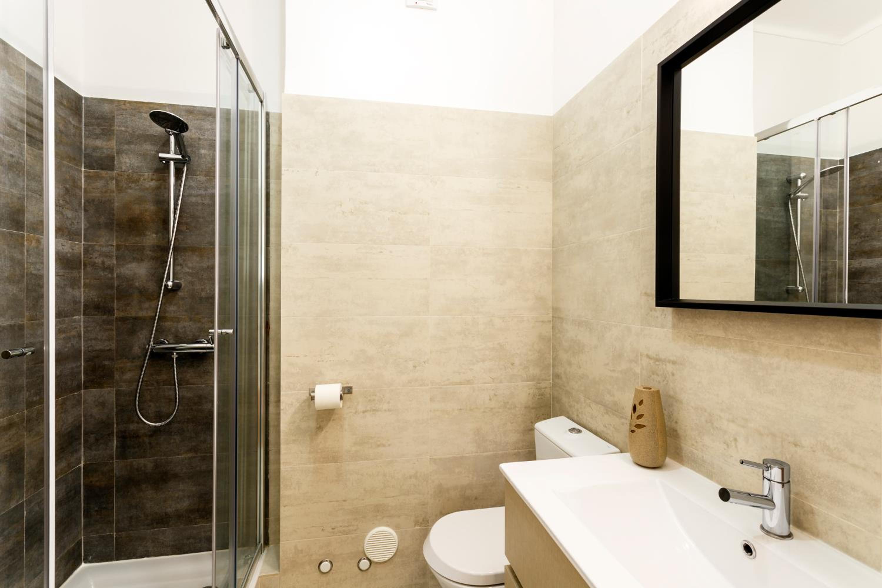 WHome | Anjos Stylish Apartment #6 view 5