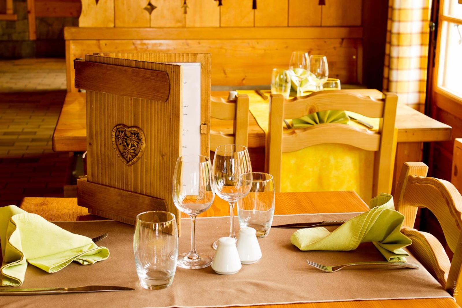 restaurant