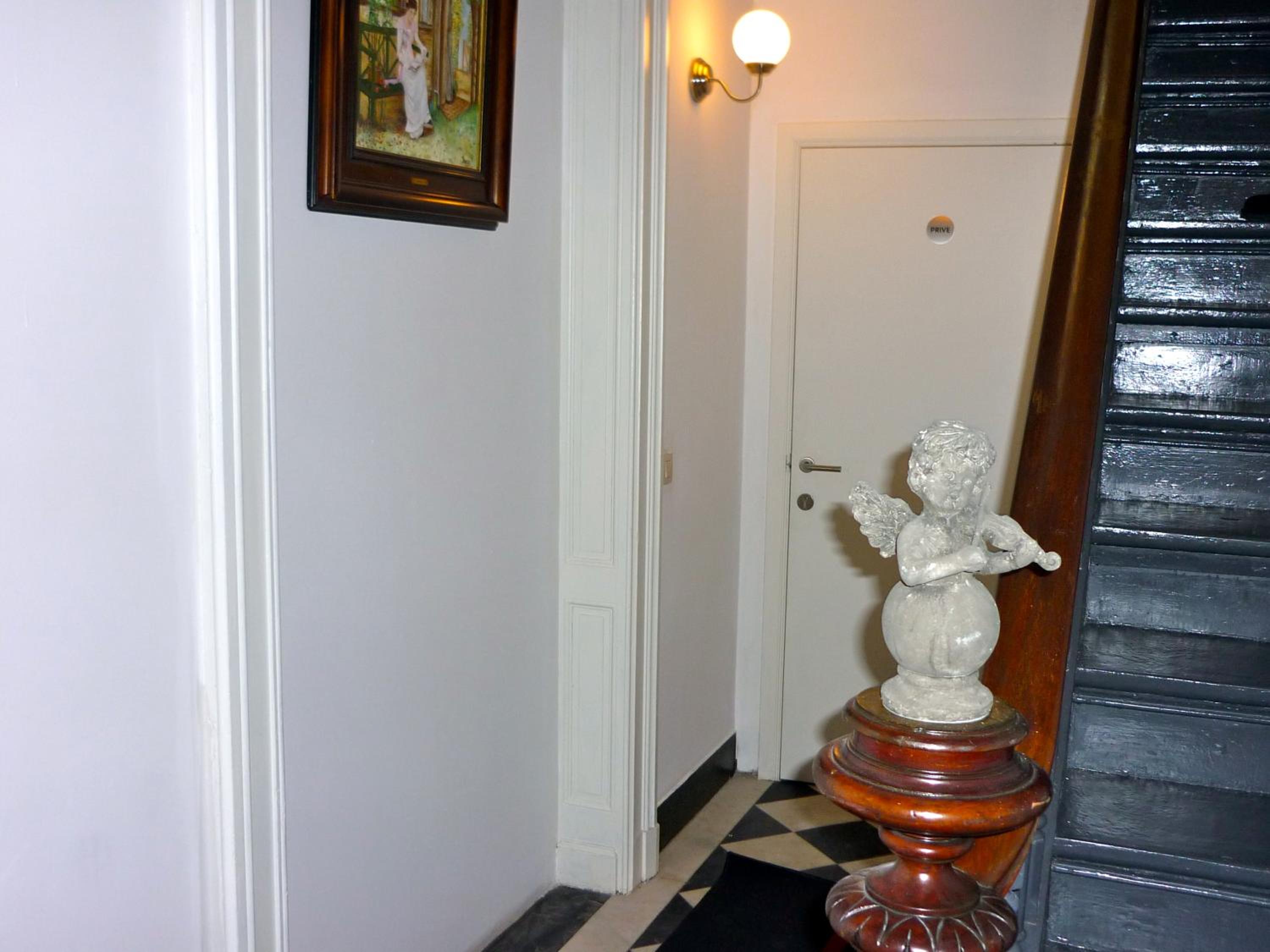 Photo 32