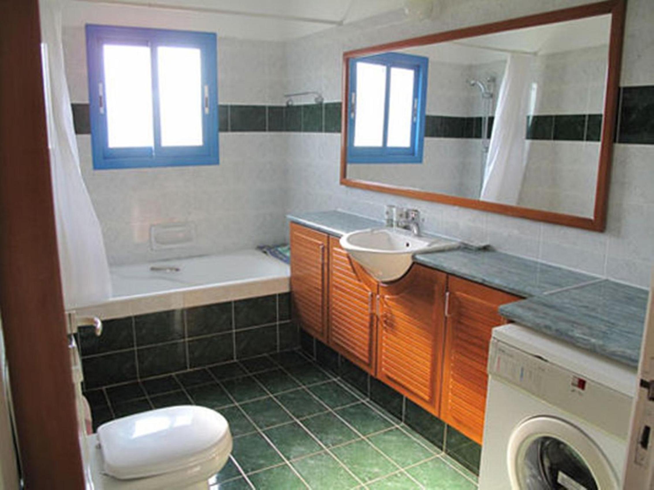 Photo 44