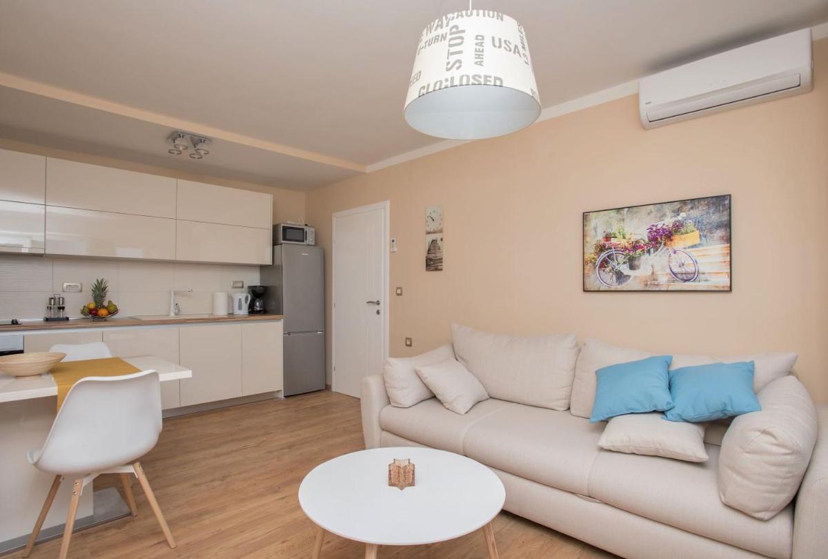 Apartman Mate Luka view 2