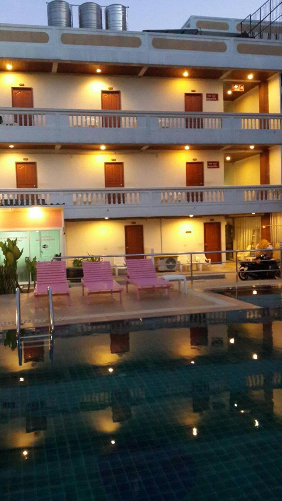 Hotel Baan JPN Hotel - Image 1