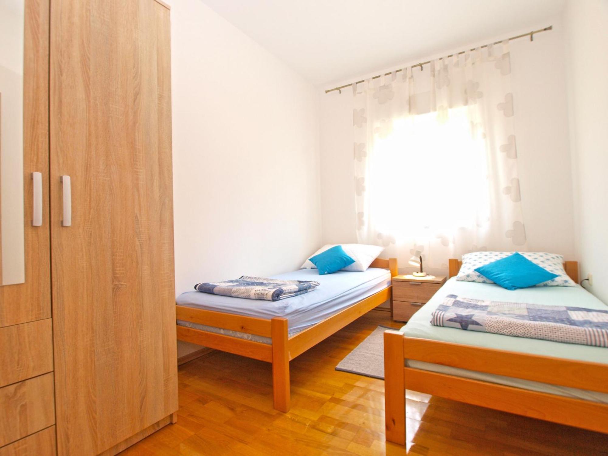 Apartments Stjepan 1573 view 5