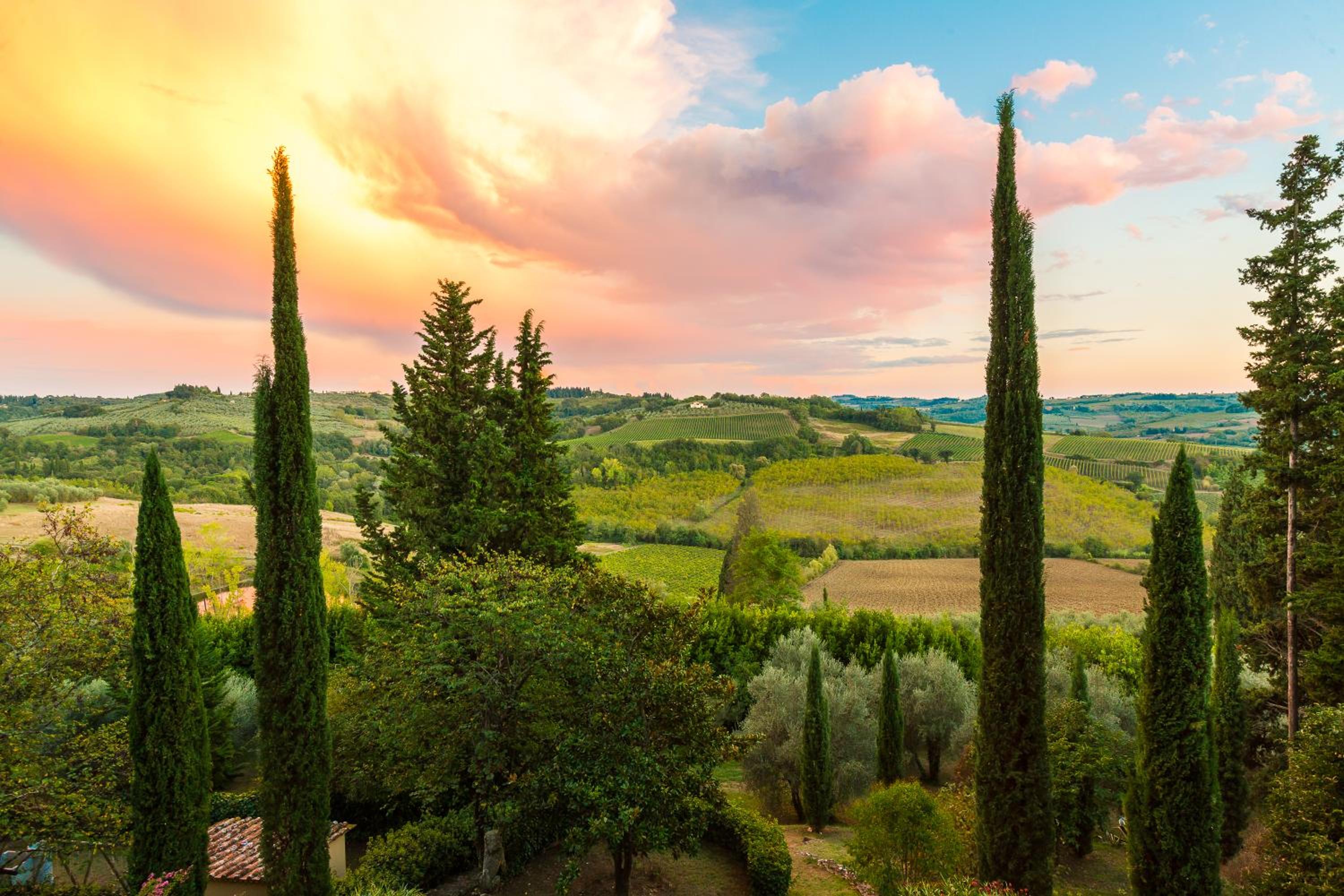 Castello di Montegufoni by PosarelliVillas