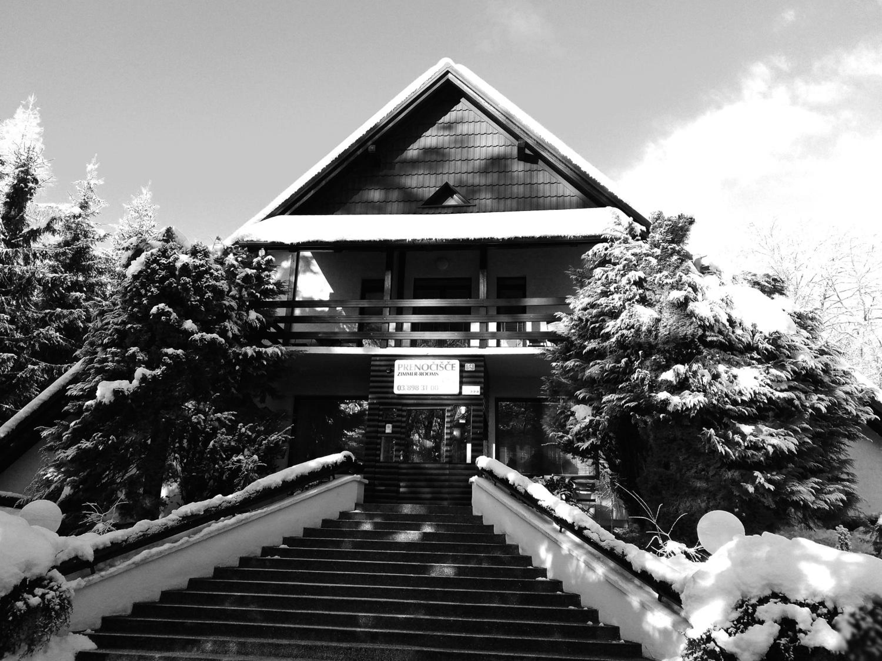 Photo 14
