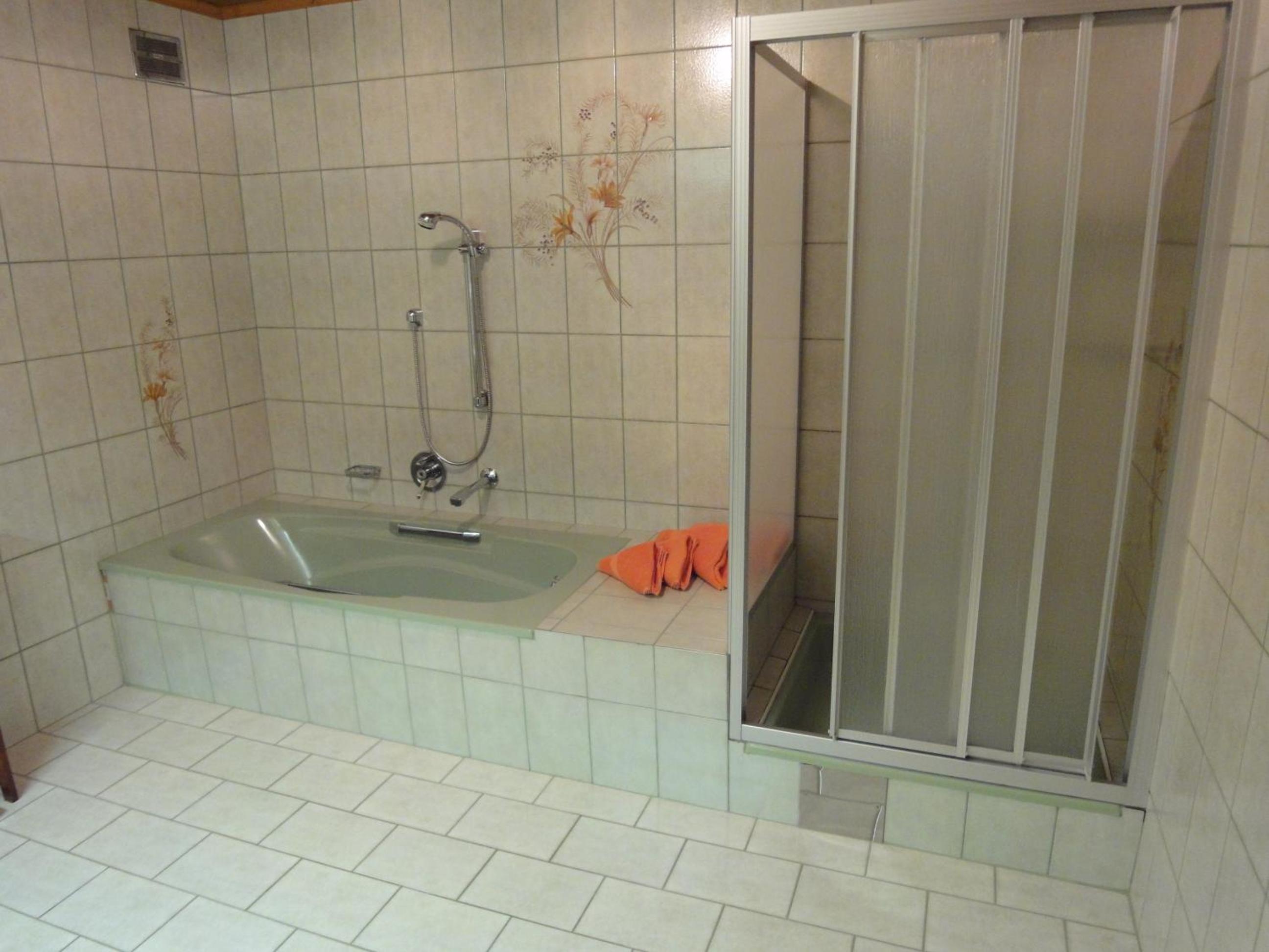 Photo 61