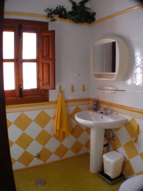 Photo 33
