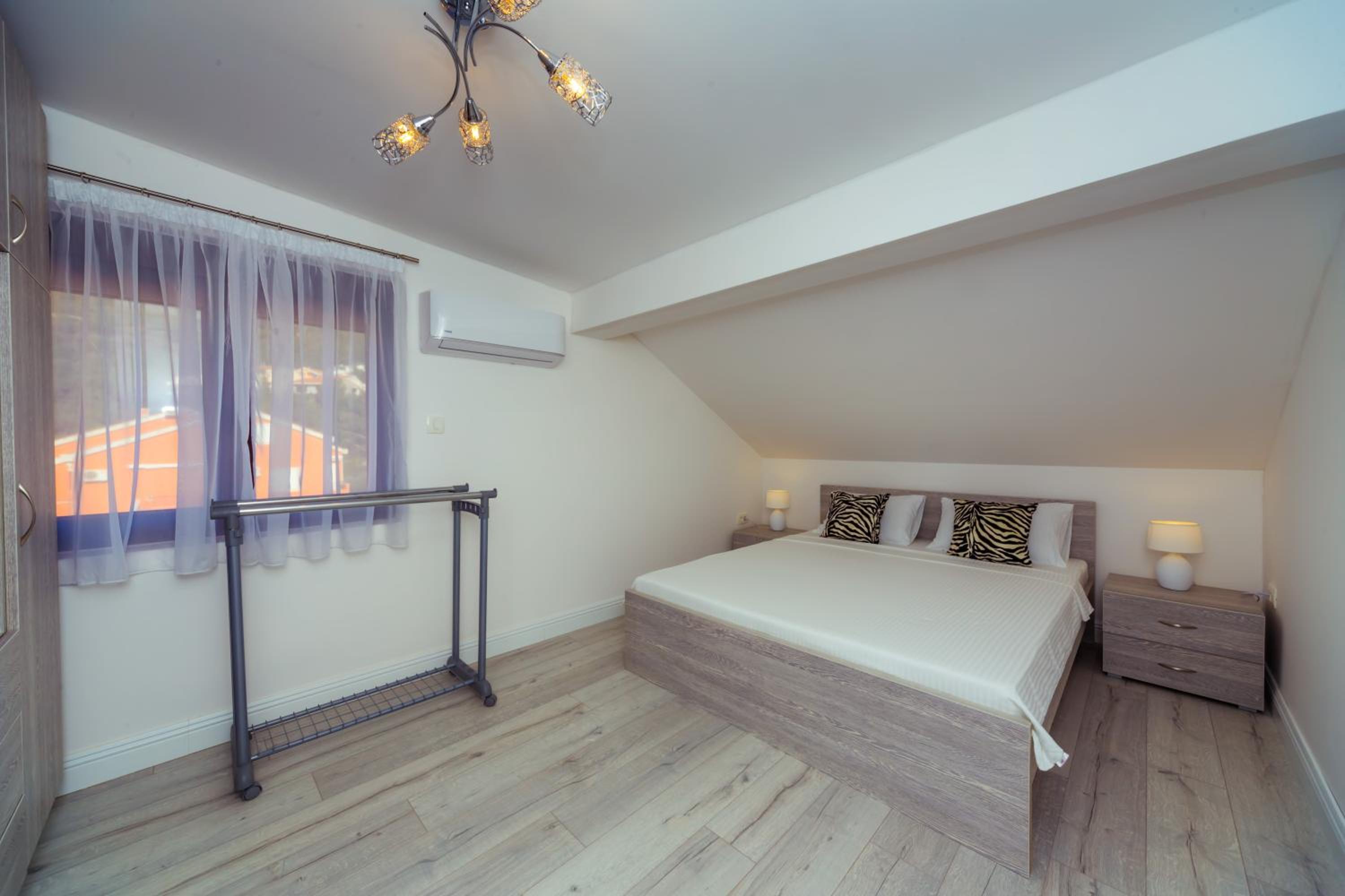 Apartments Monte Re