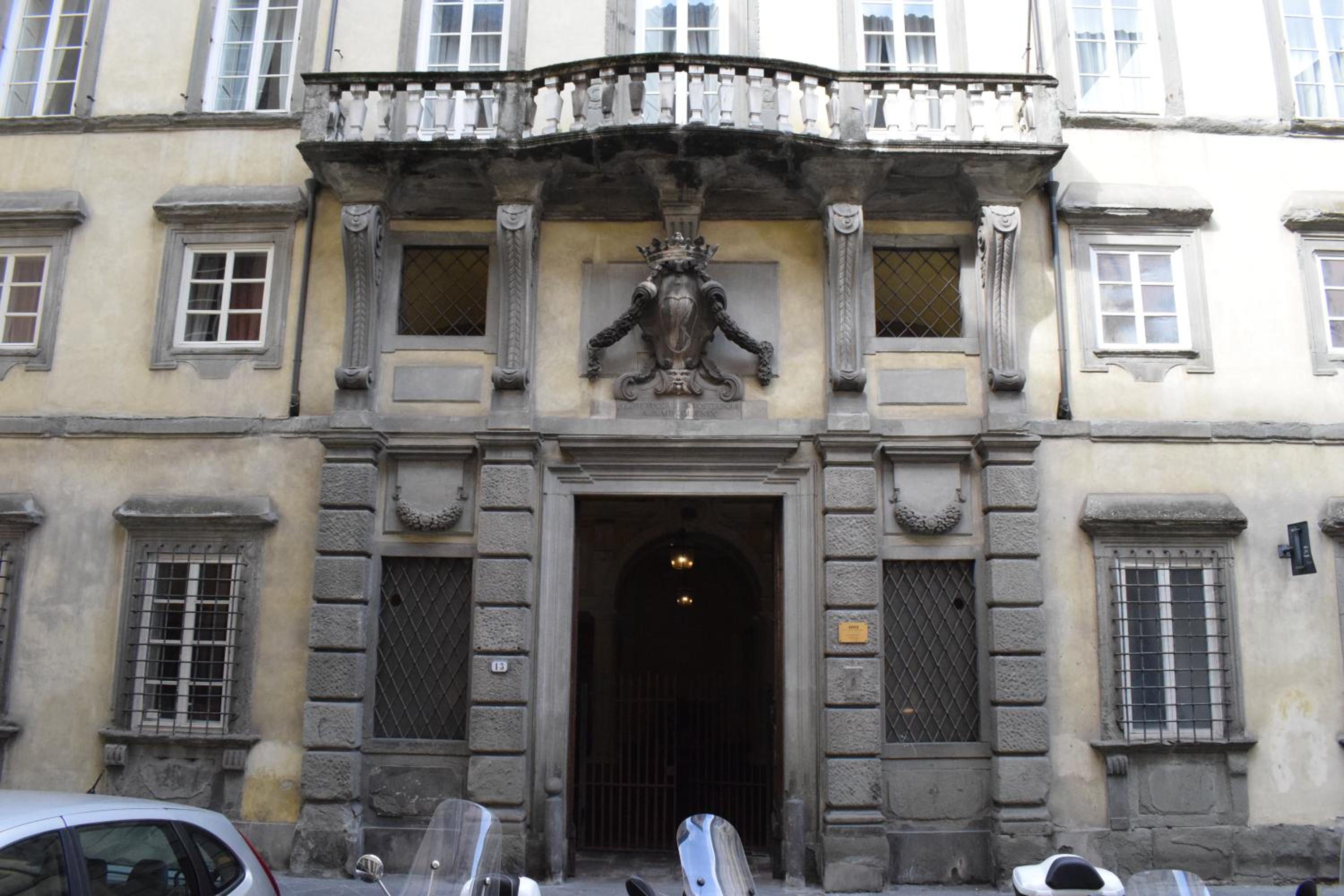 Palazzo Tucci Apartments view 2