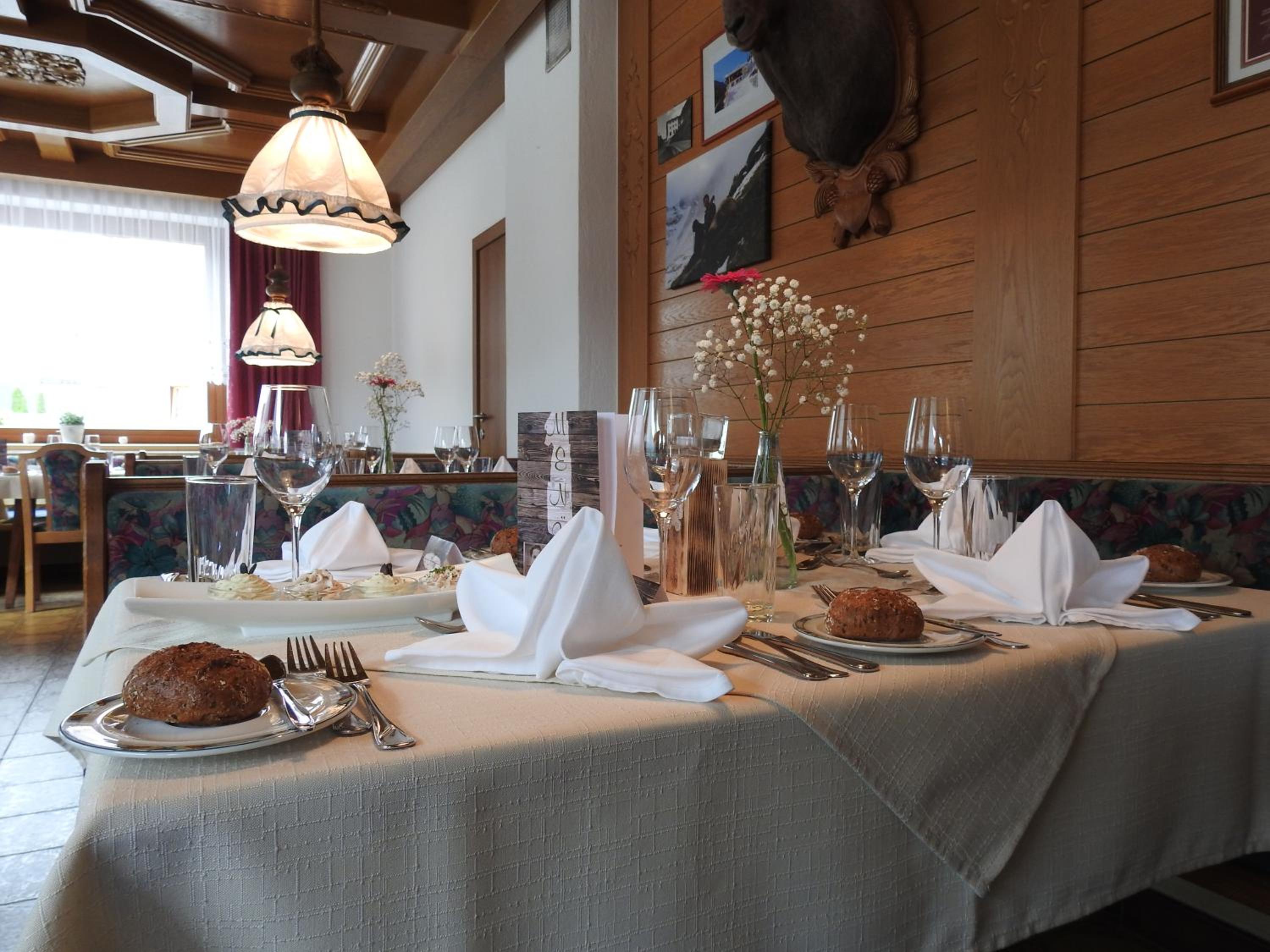 Hotel Alpenfrieden