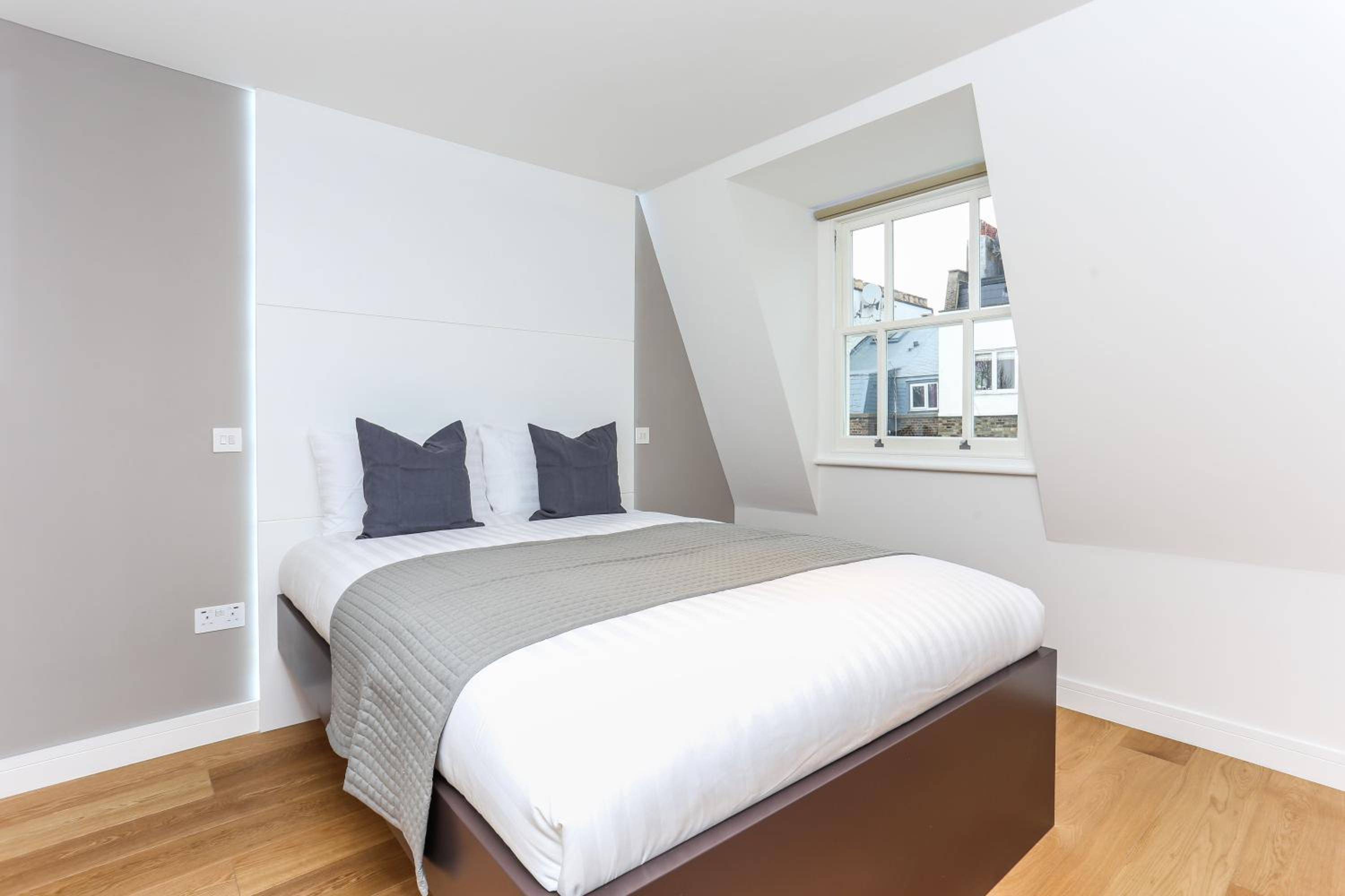 Inverness Terrace Serviced Apartments by Concept Apartments