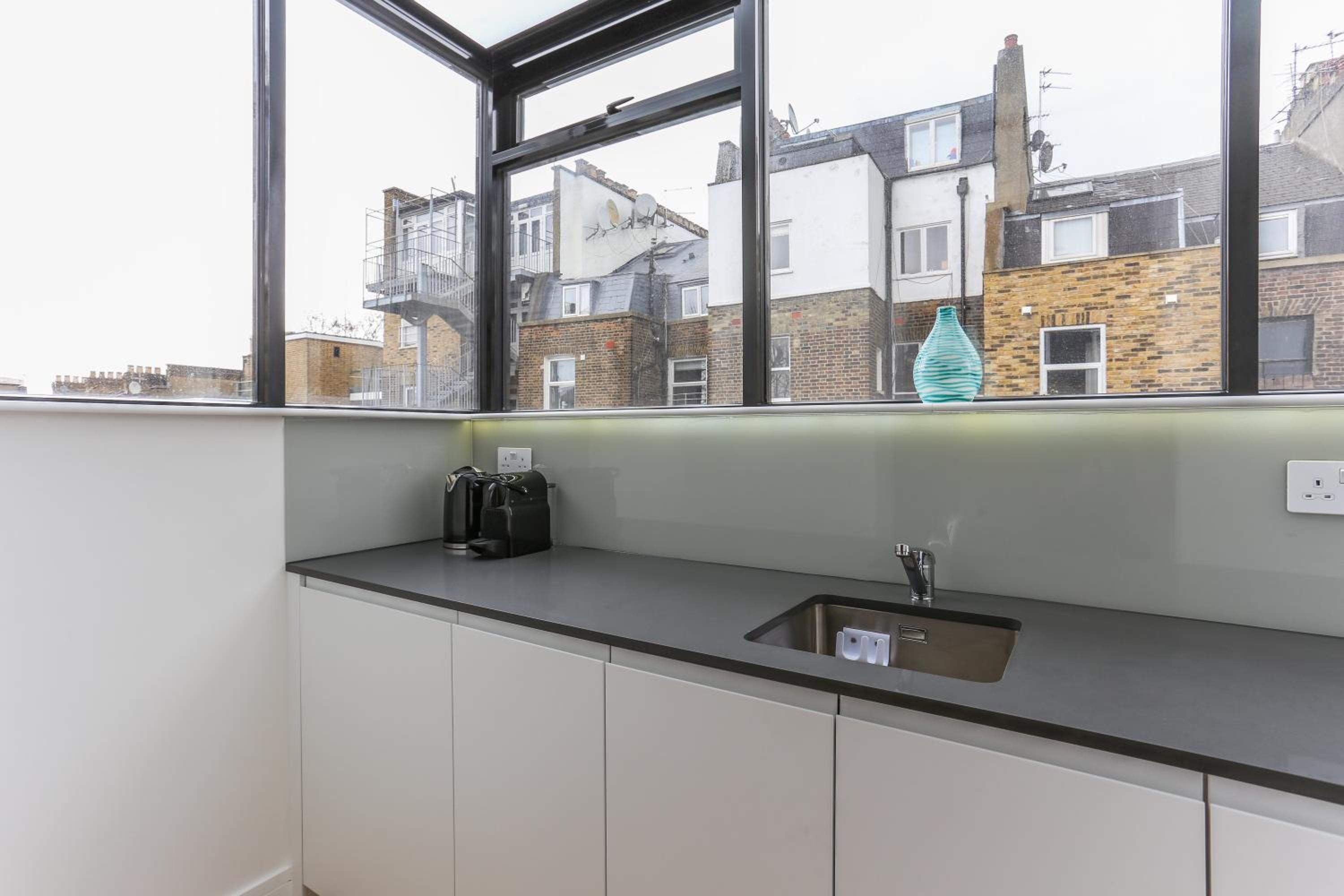 Inverness Terrace Serviced Apartments by Concept Apartments