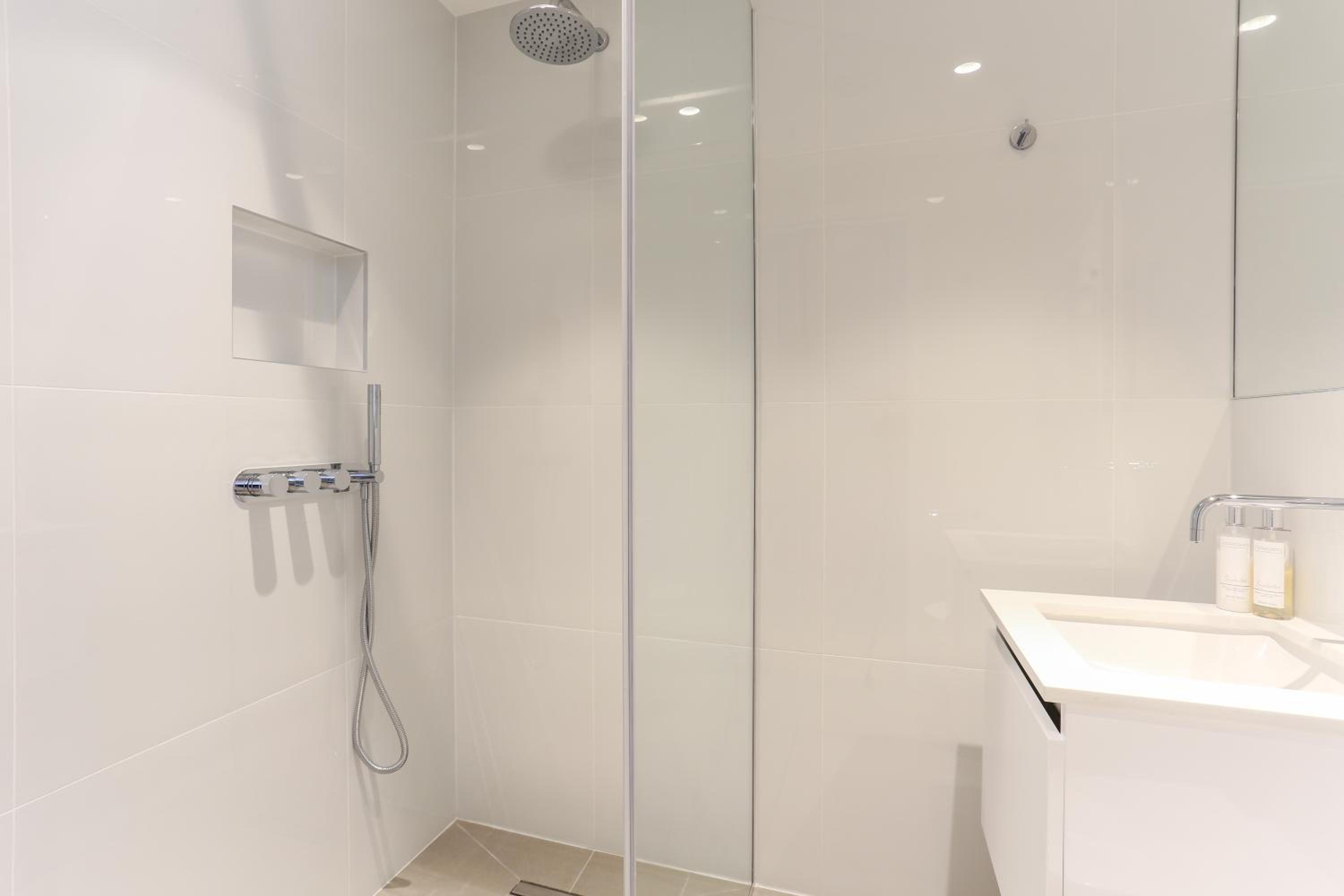 Inverness Terrace Serviced Apartments by Concept Apartments