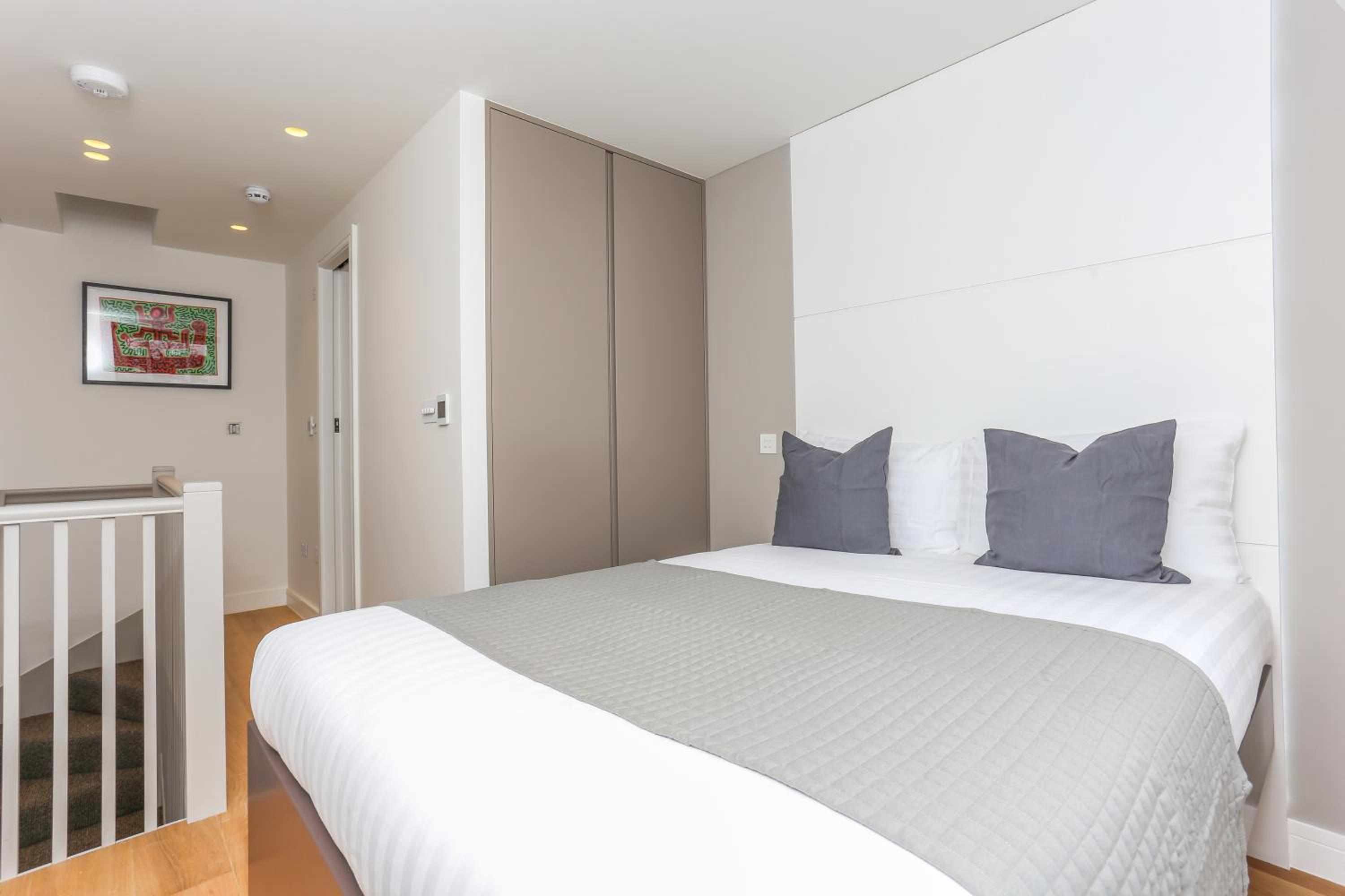 Inverness Terrace Serviced Apartments by Concept Apartments