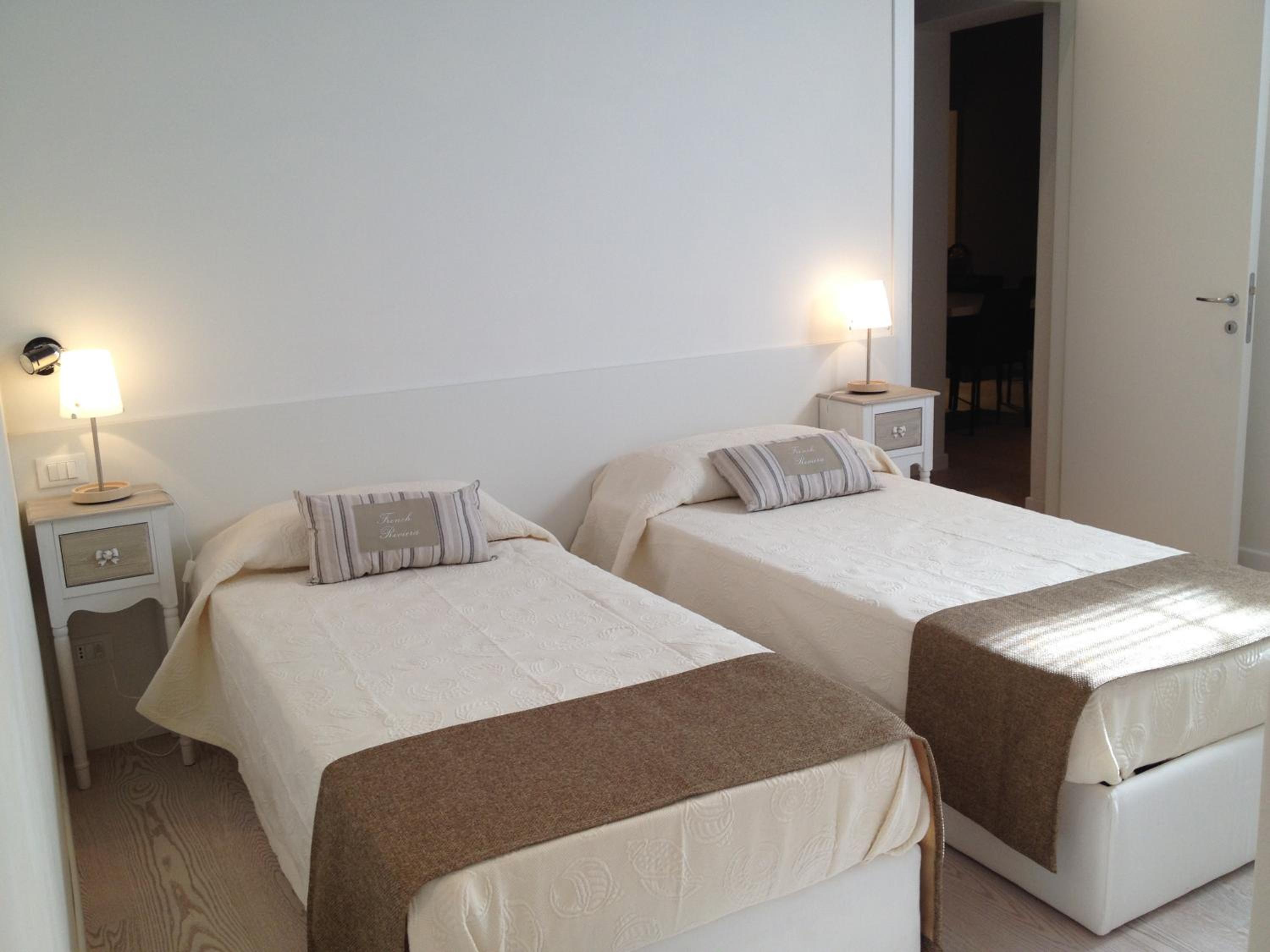 San Marco White Apartment