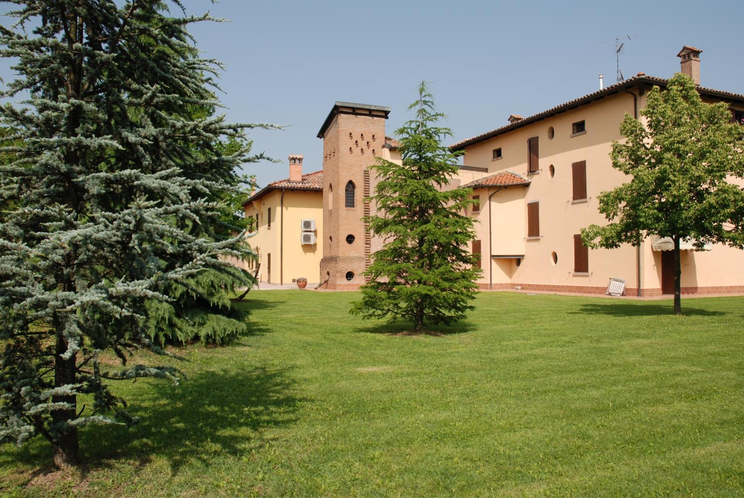 Photo 48