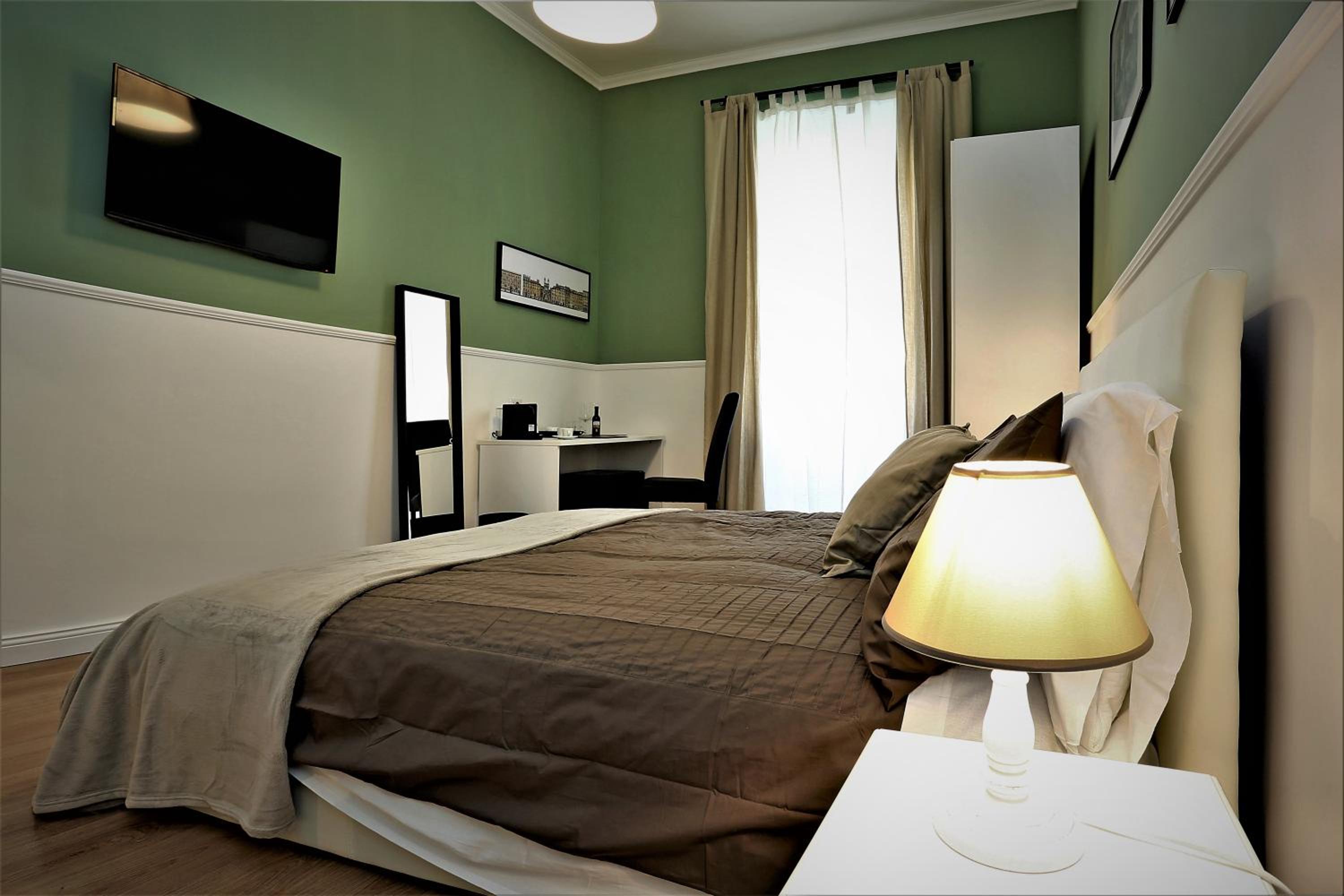 romantica guest house