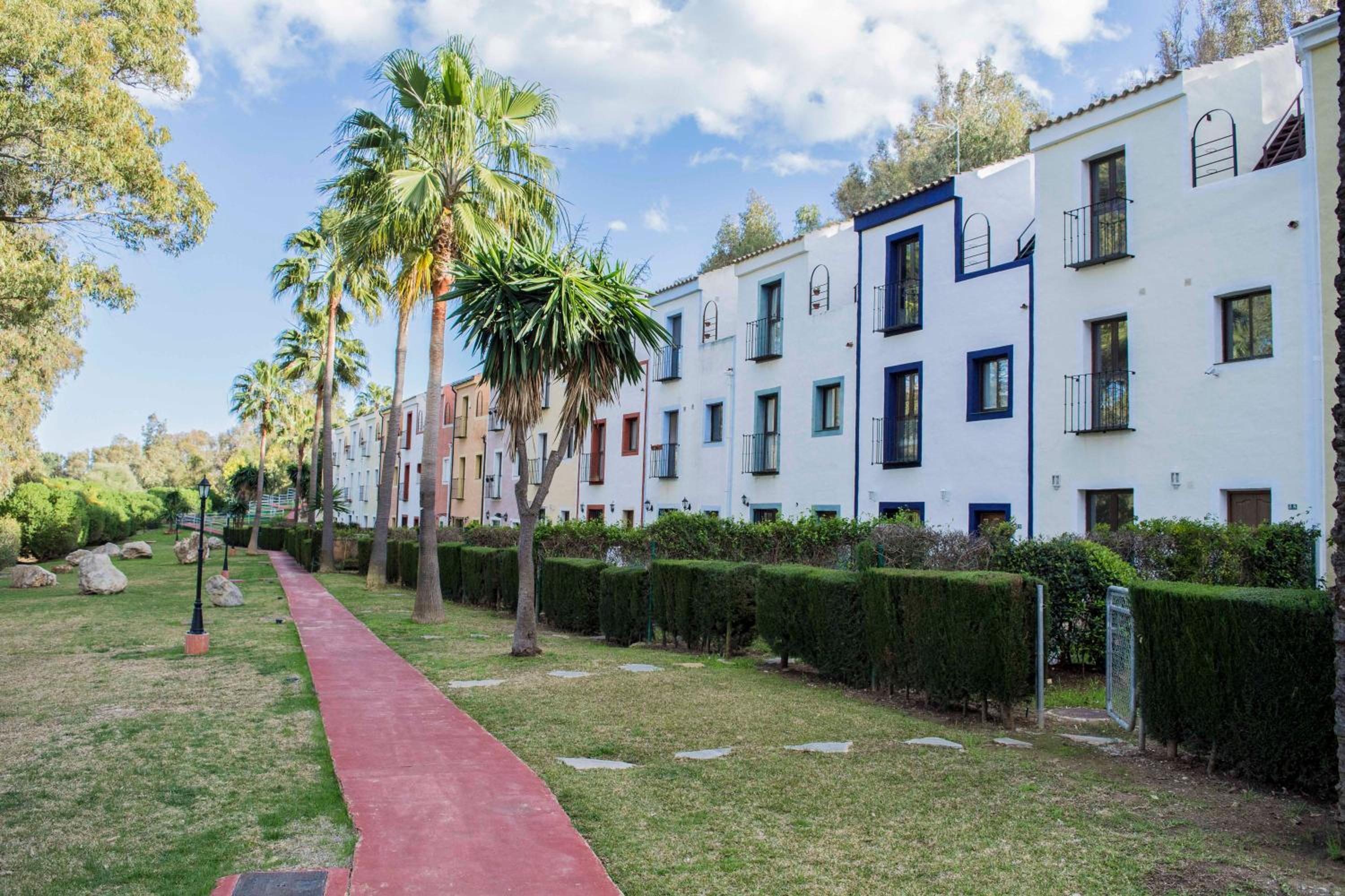 Hotel Just like your home - Image 1