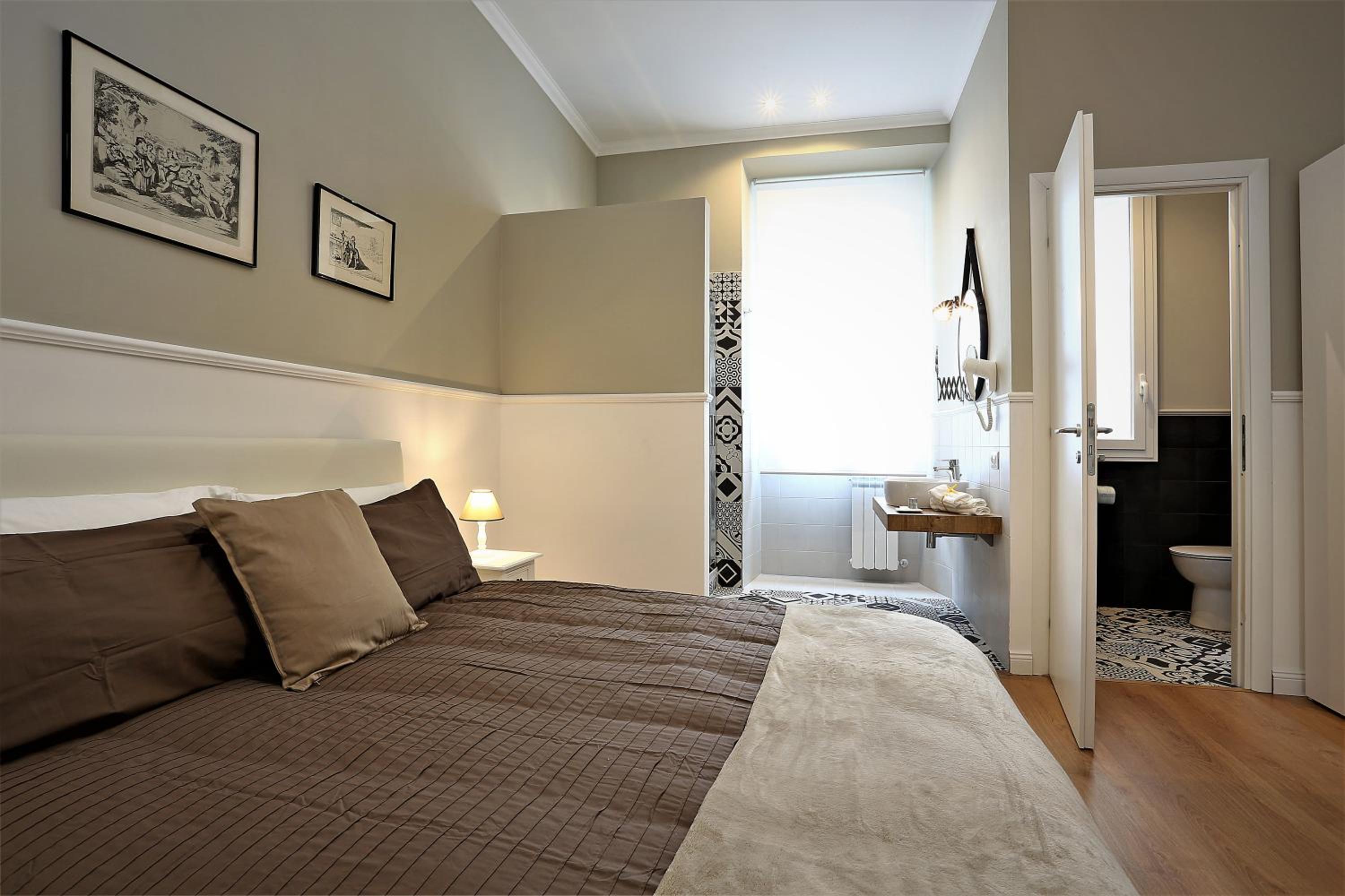 romantica guest house