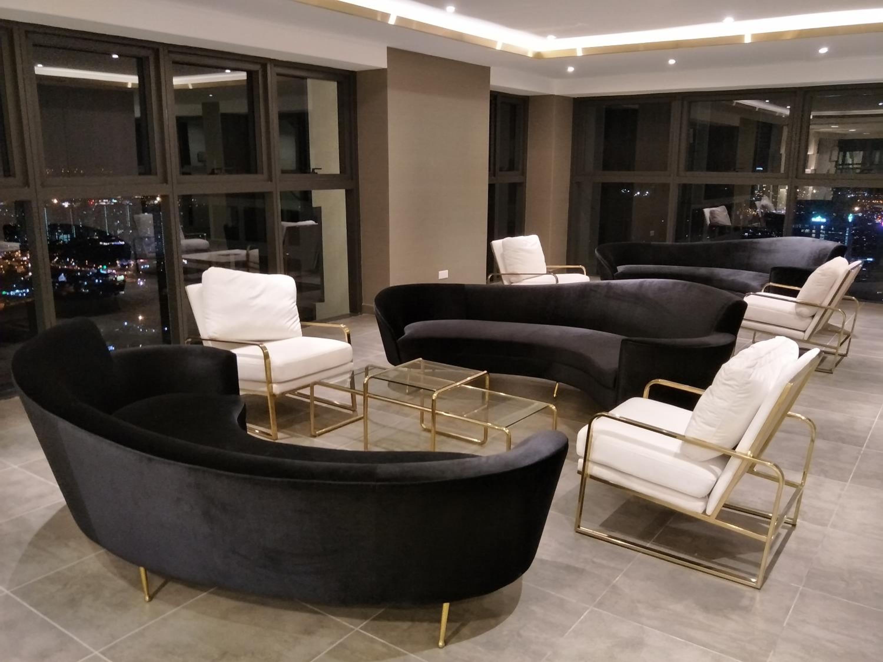 Sky88 Super HIGH CLASS Condo@10m Spore
