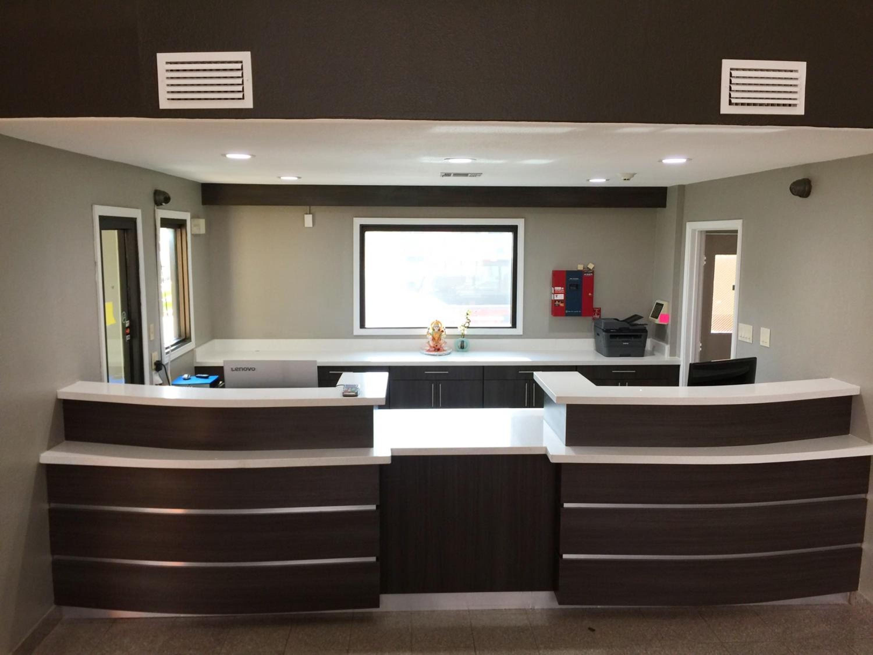 Americas Best Value Inn & Suites Mont Belvieu Houston