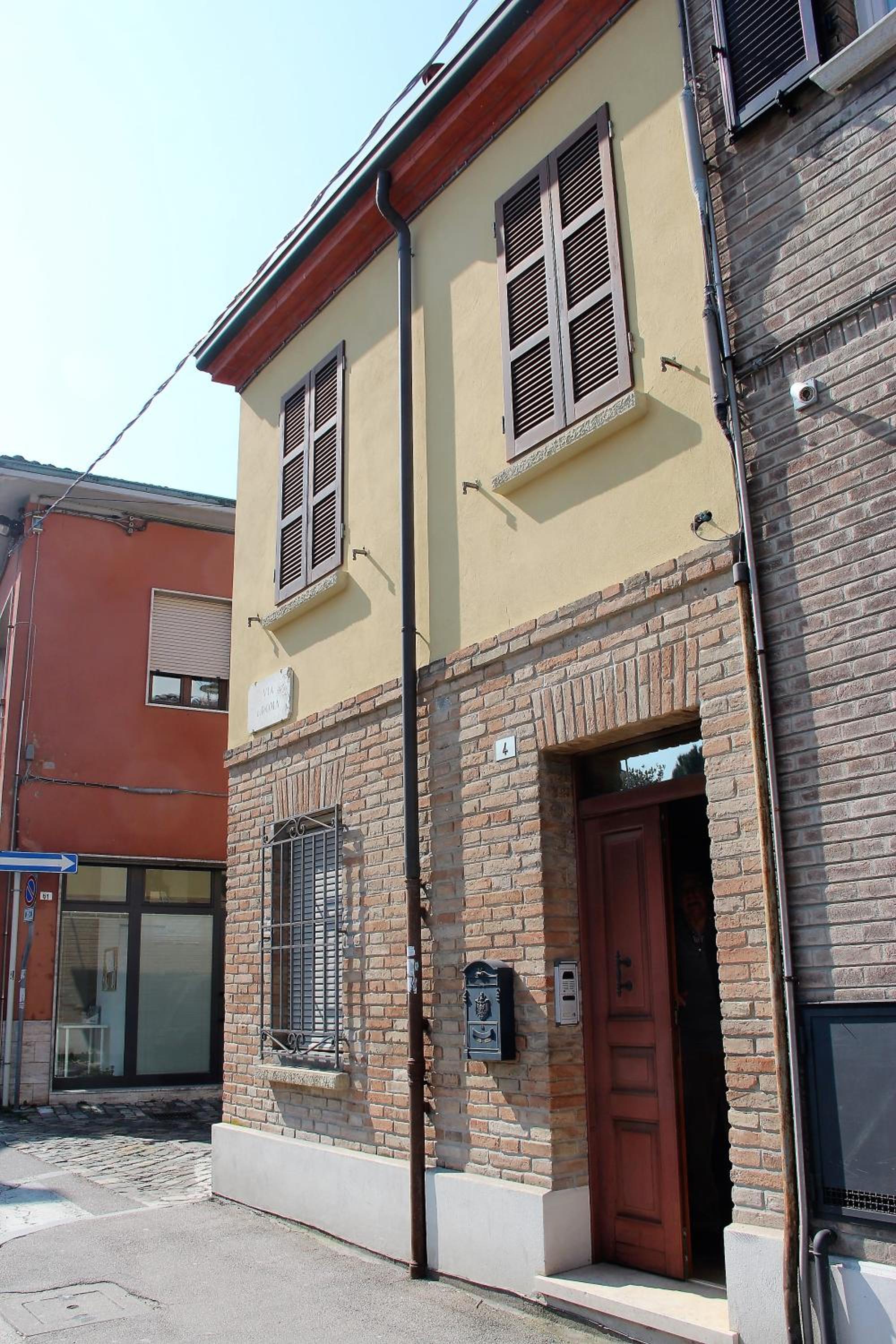 Photo 25