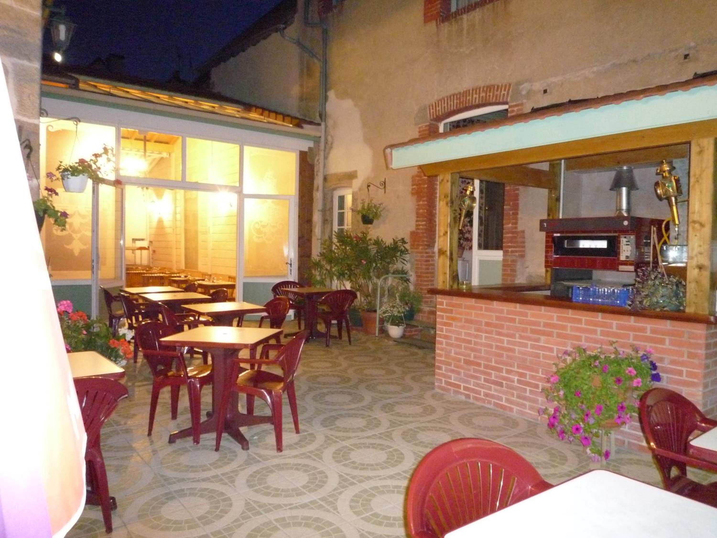 restaurant