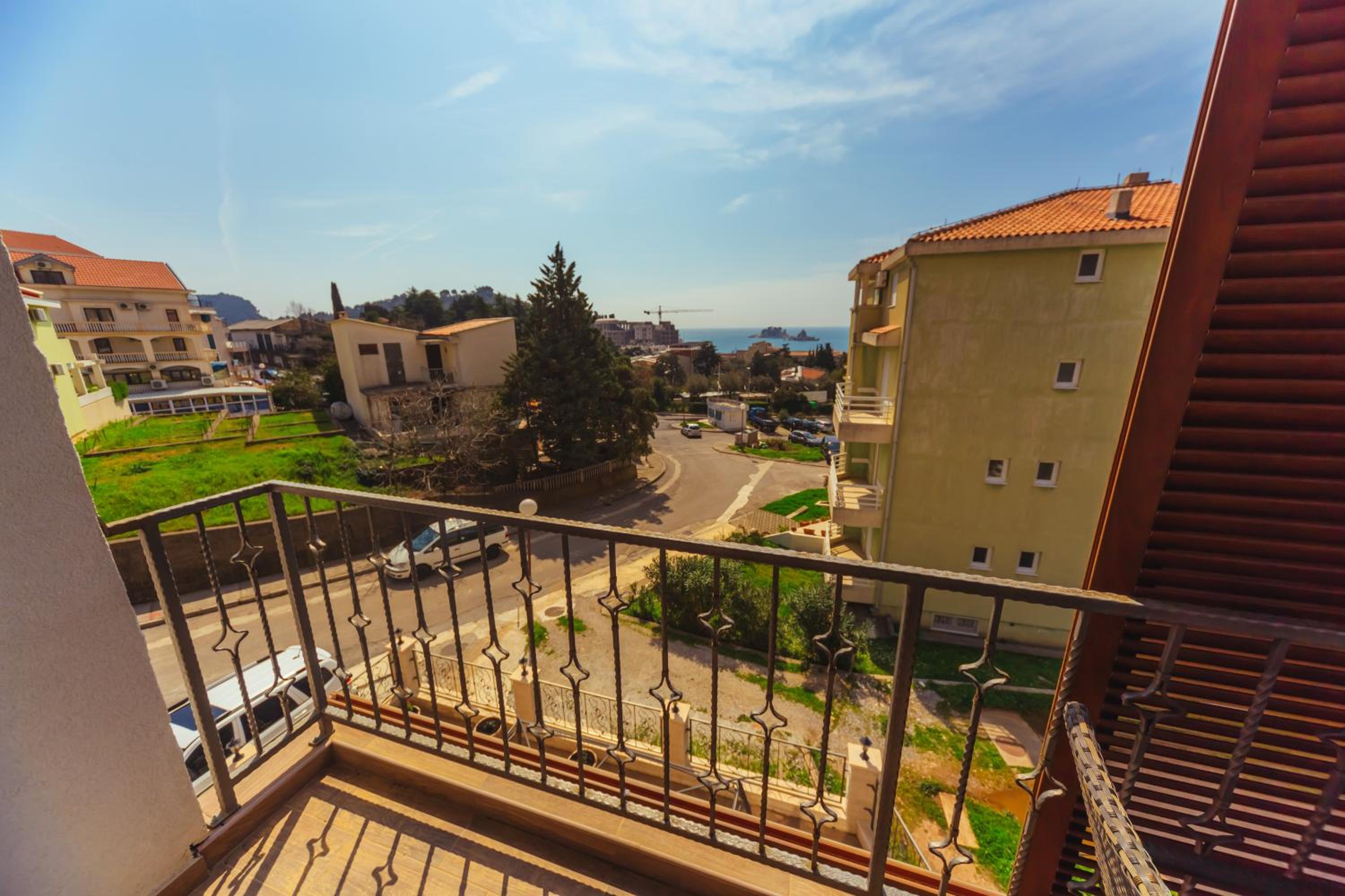 Opium Mar Apartments