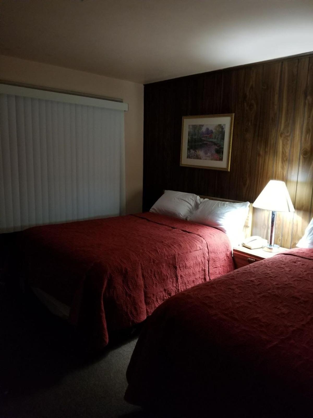 River Inn by Niagara Falls