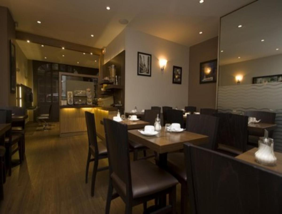restaurant