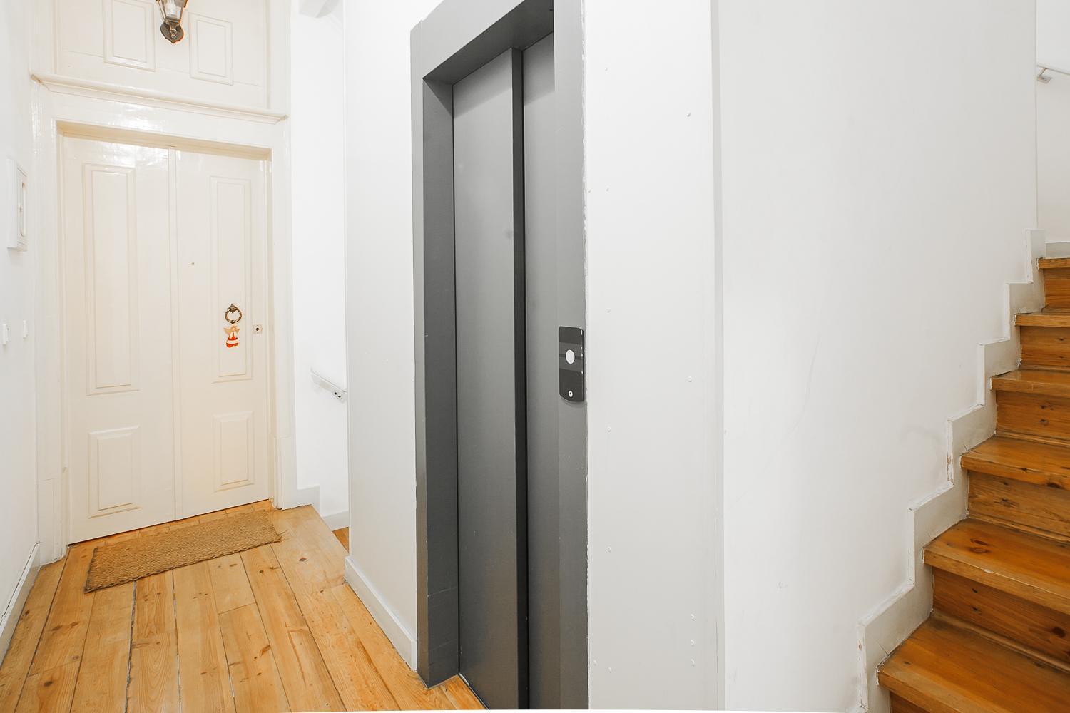 LV Premier Apartments Baixa- CR