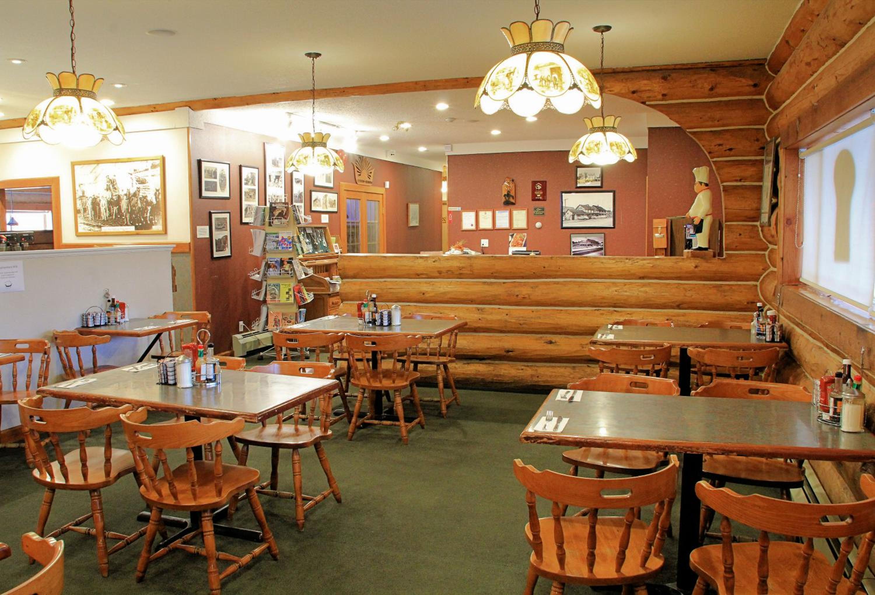 Cariboo Lodge