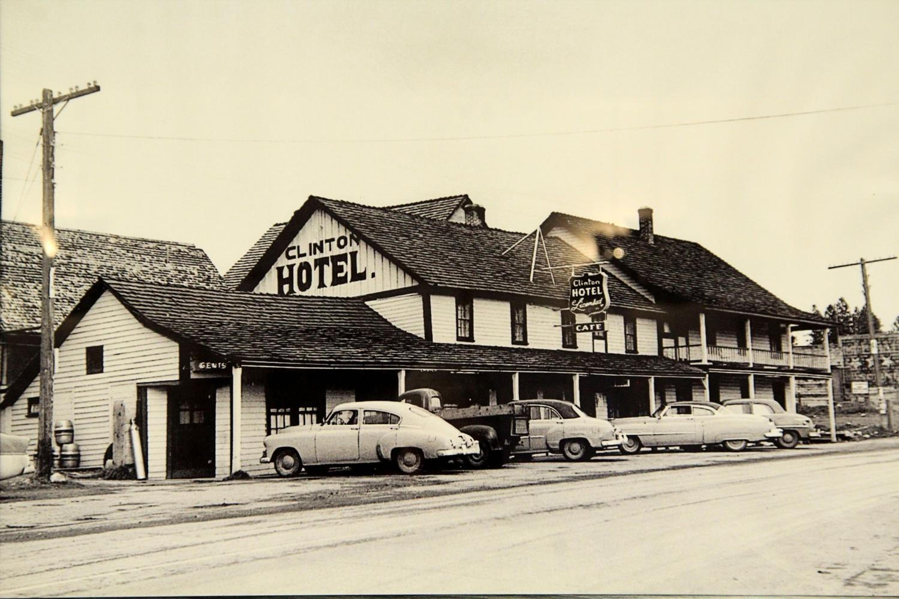 Cariboo Lodge