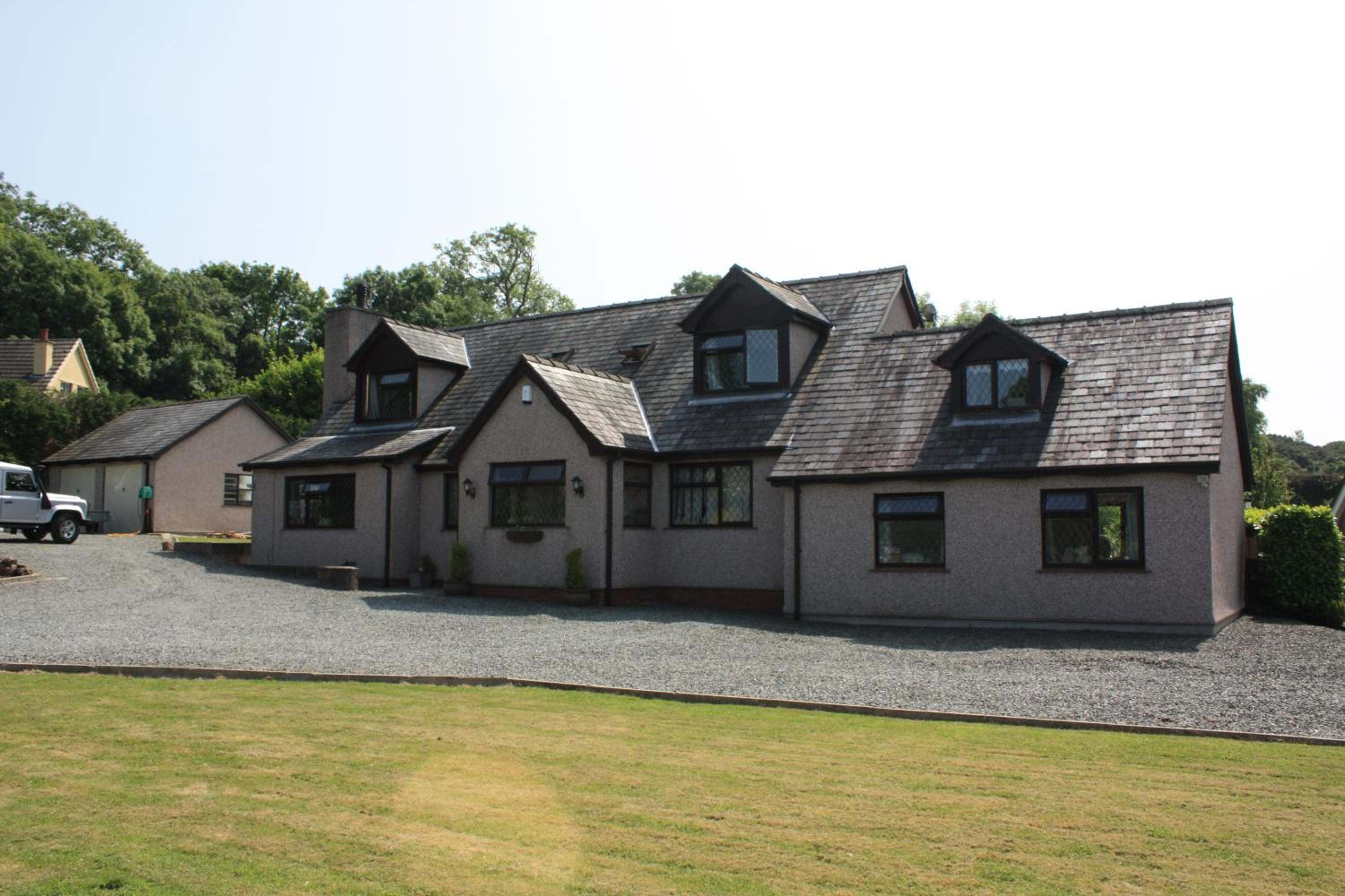 Lon y Traeth Bed & Breakfast