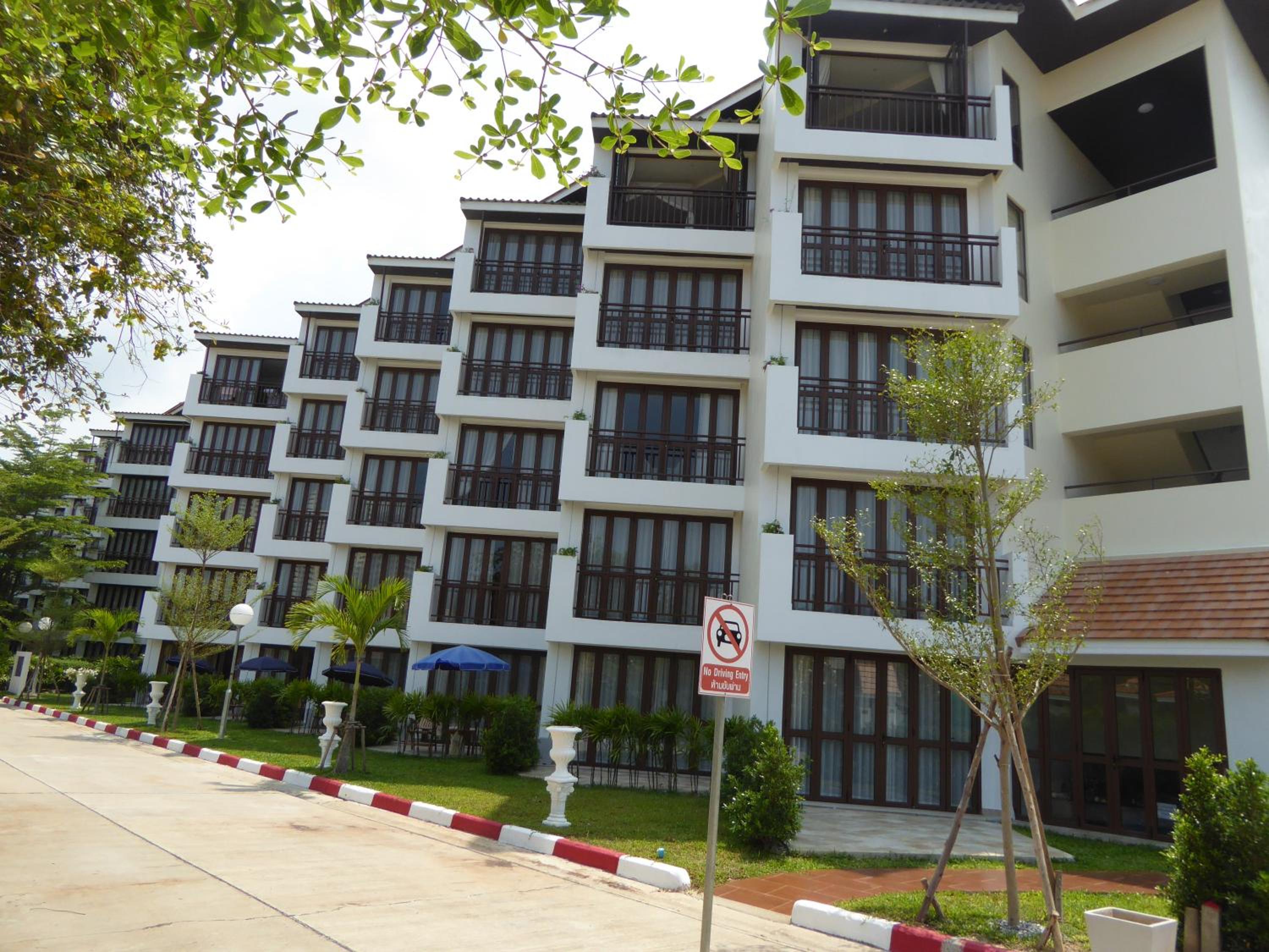 The Orchid Beach Resort @ VIP Chain Resort