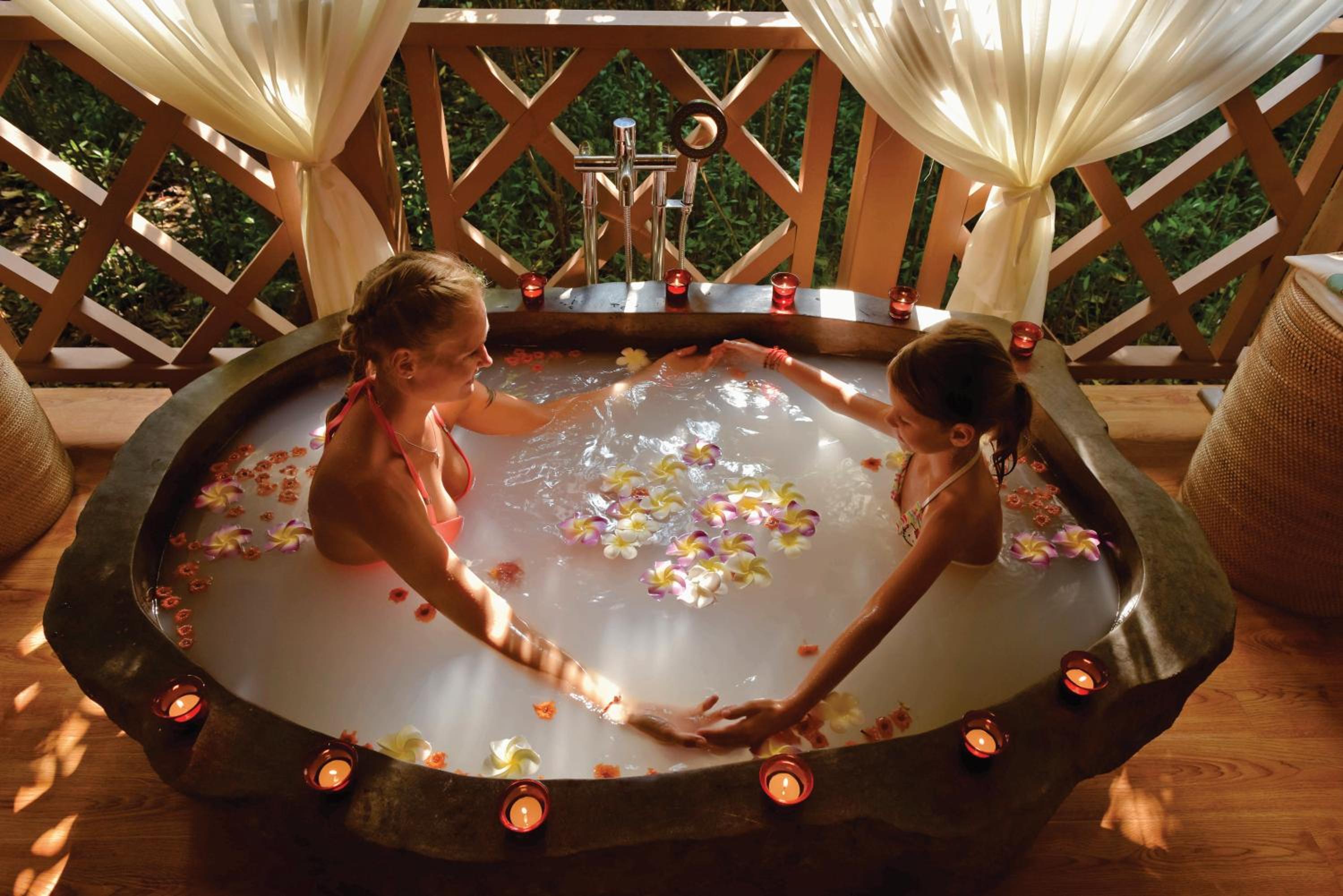 Dreamland Maldives Resort