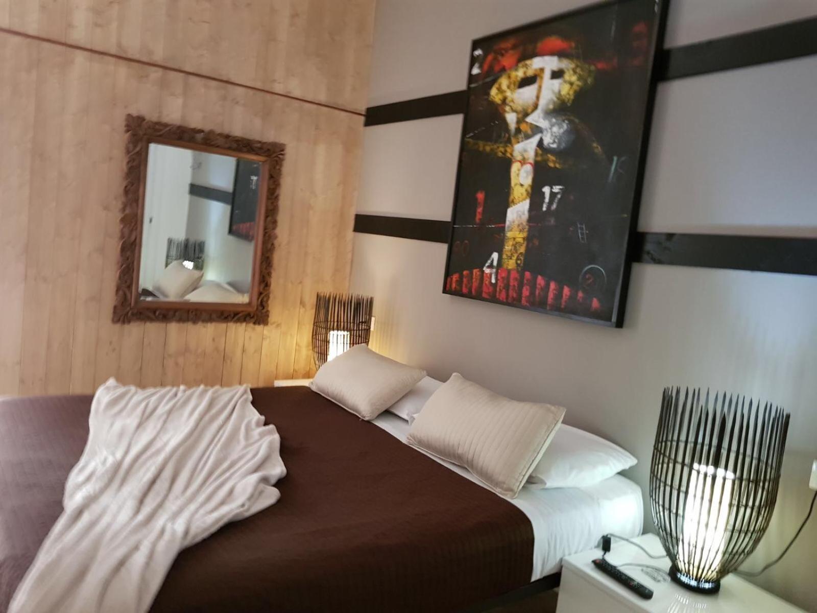 3Jolie en Verona — hotel room