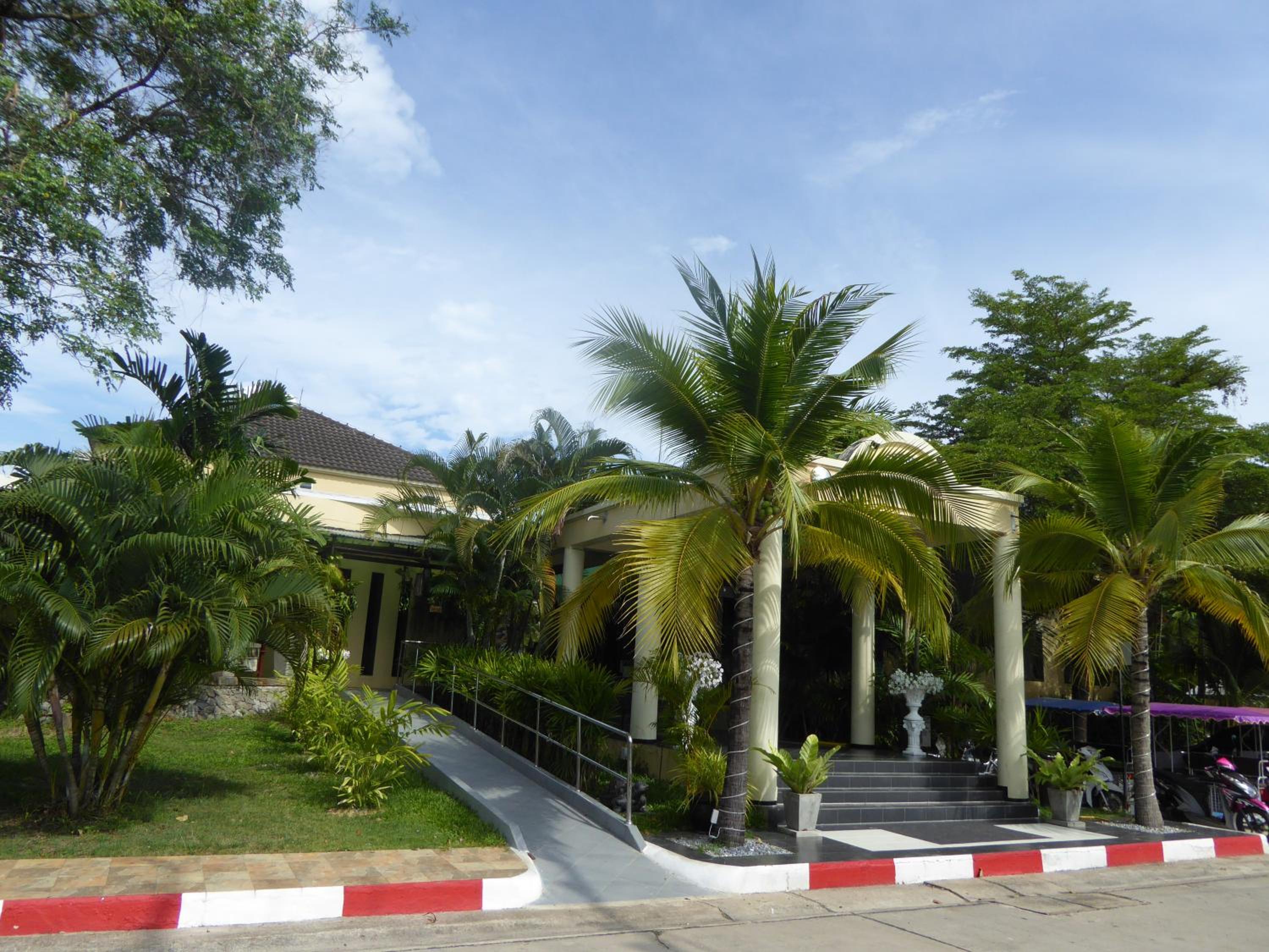 The Orchid Beach Resort @ VIP Chain Resort