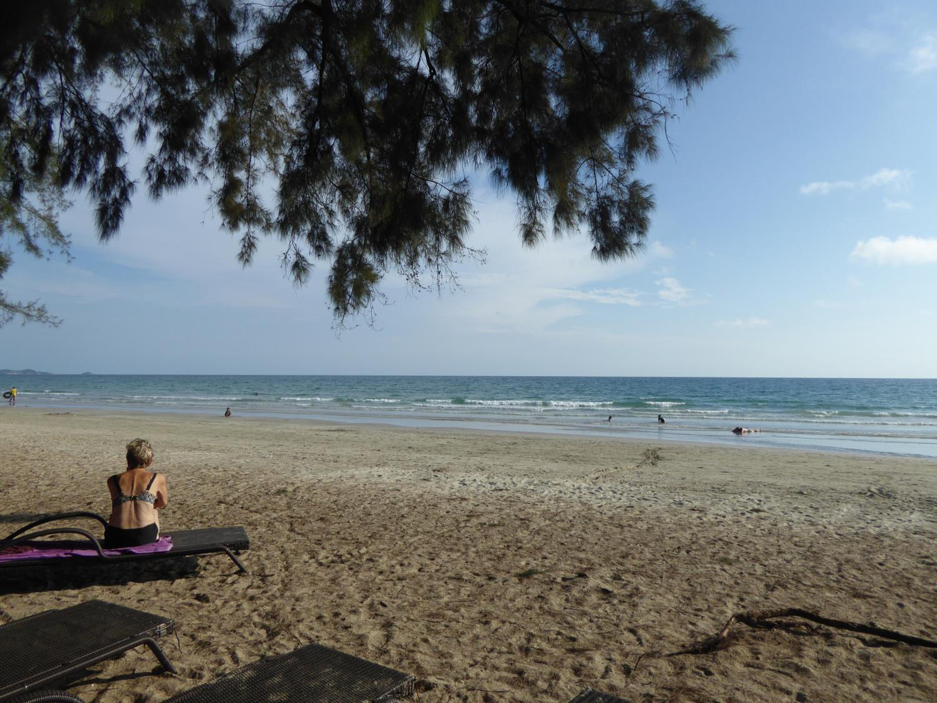 The Orchid Beach Resort @ VIP Chain Resort