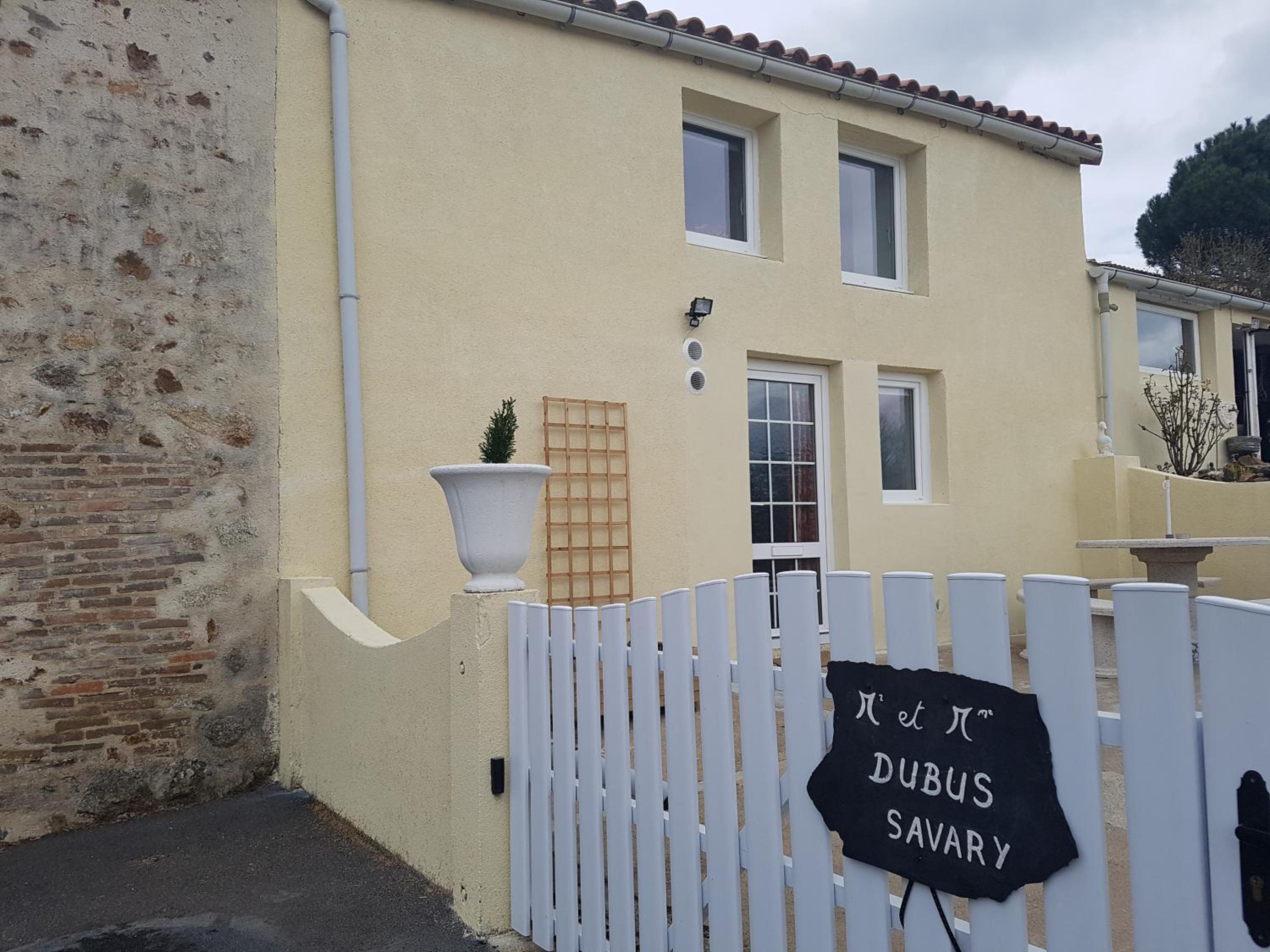 Gîte Puy Morin view 2