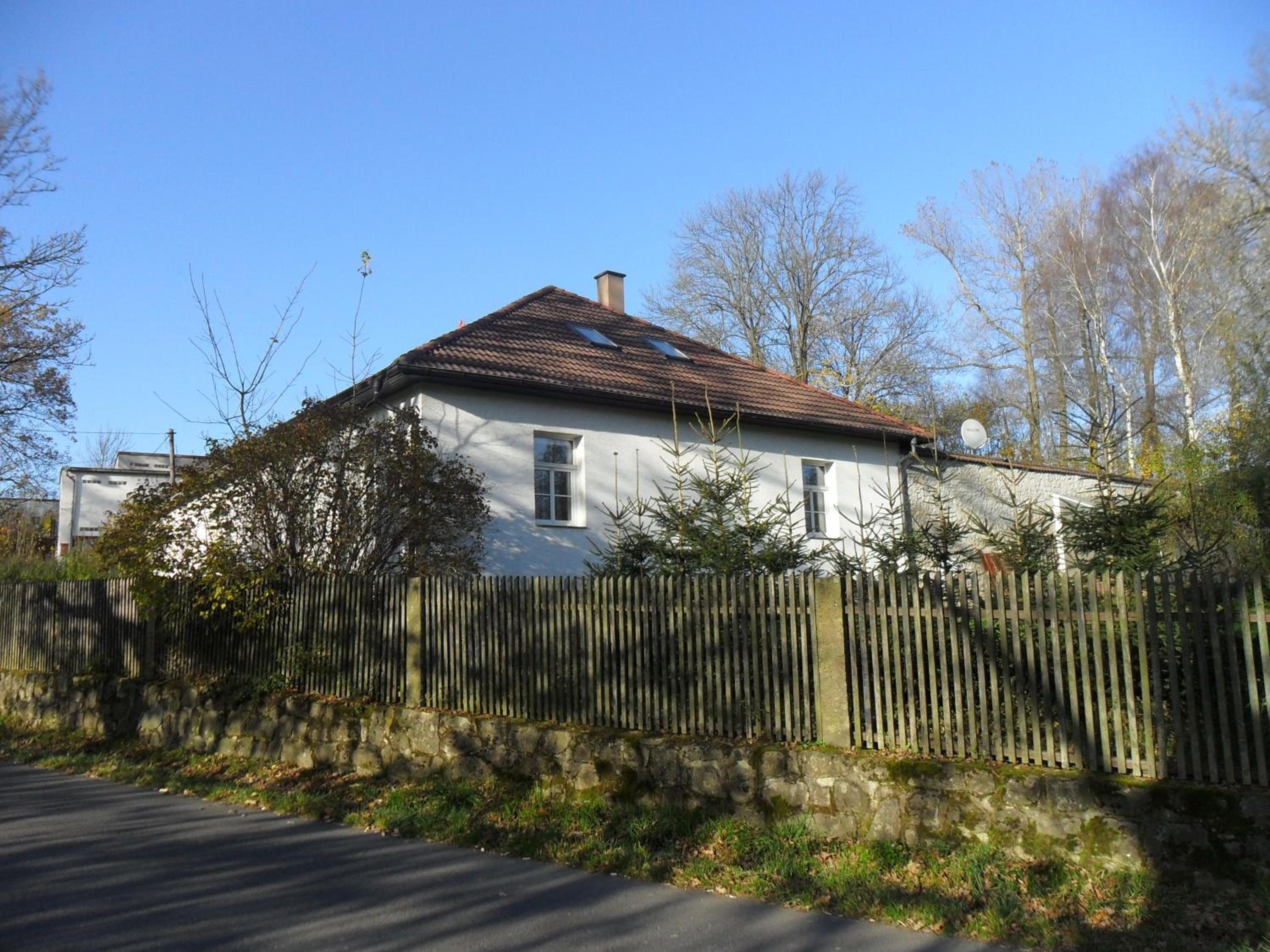 Photo 6