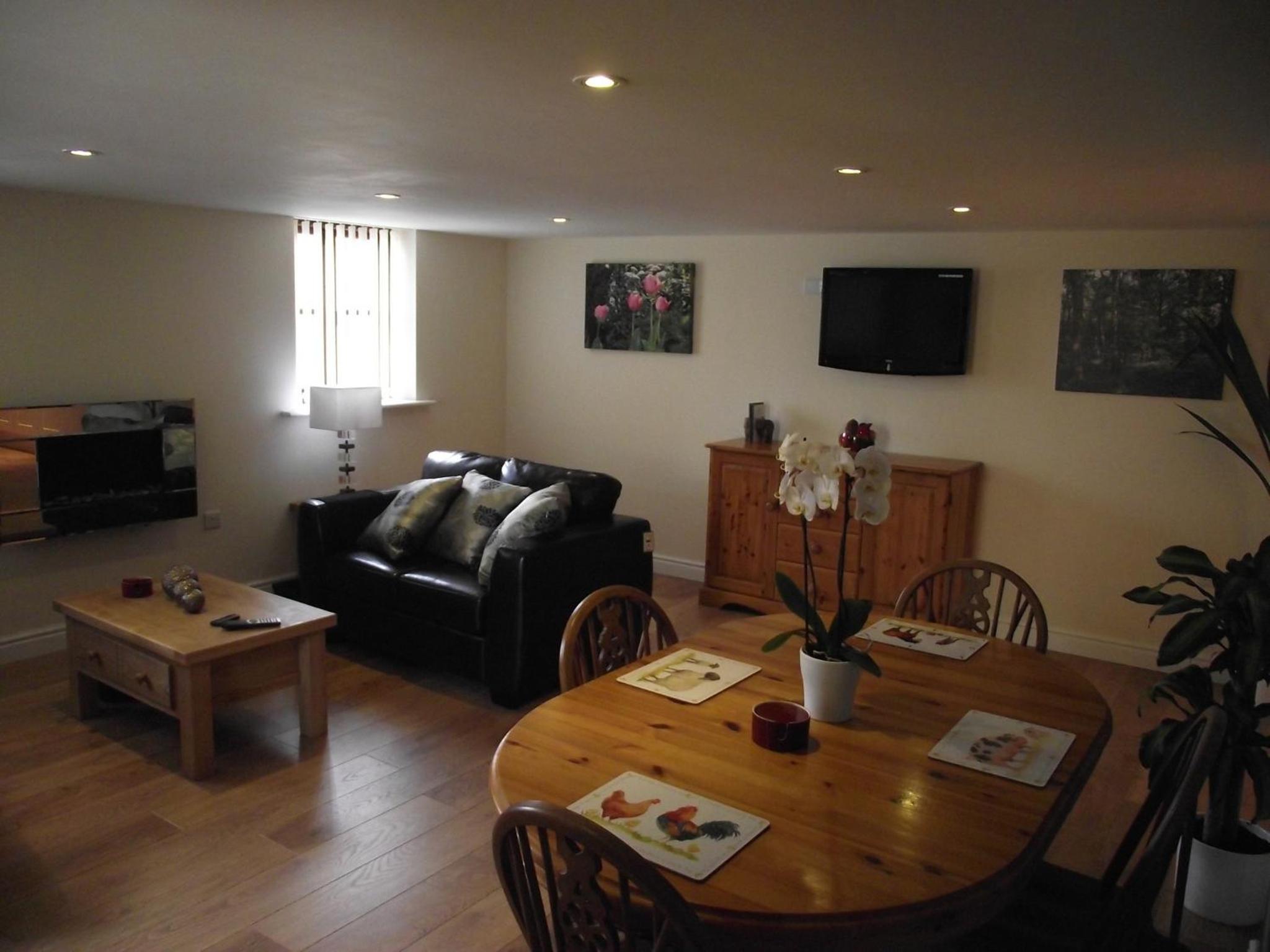Carpenters Cottages view 5